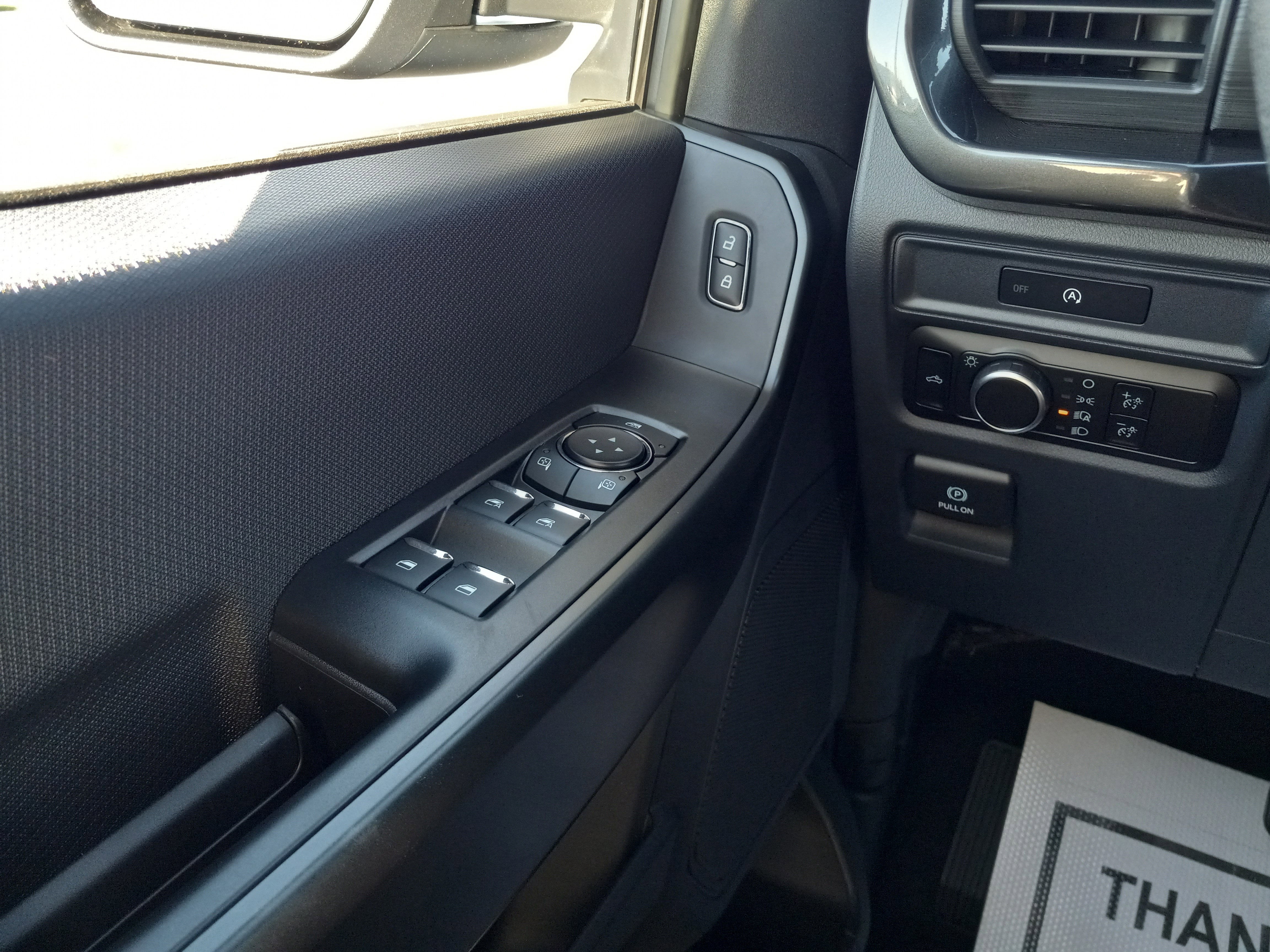 2025 Ford F-150 STX 4WD SuperCrew 5.5' Box