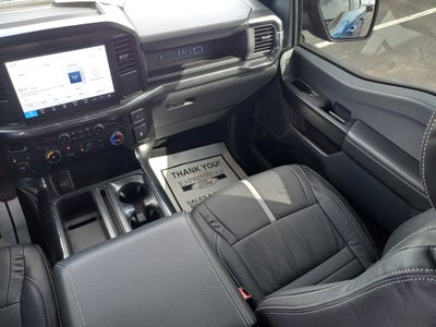 2025 Ford F-150 STX 4WD SuperCrew 5.5' Box