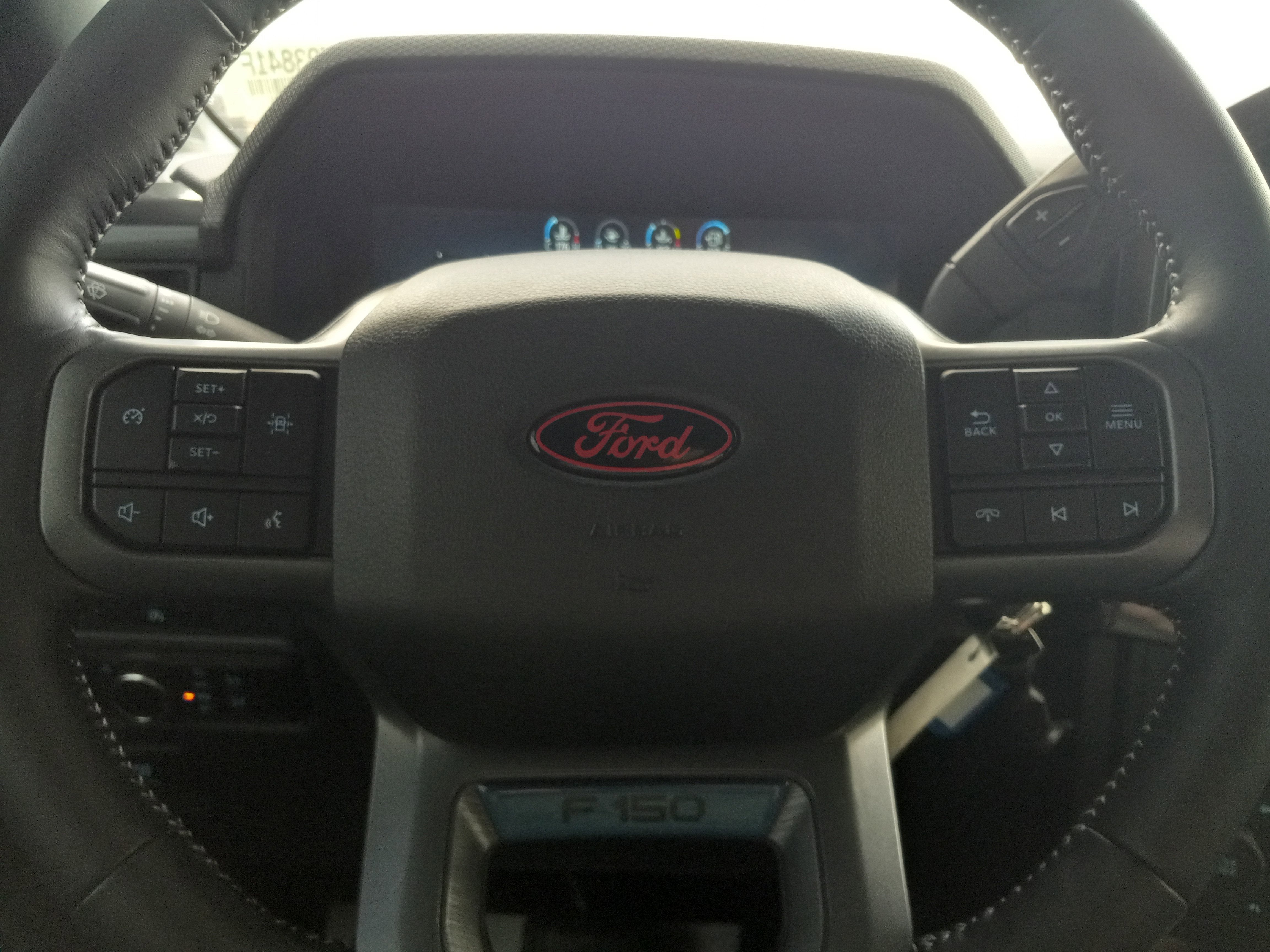 2025 Ford F-150 STX 4WD SuperCrew 5.5' Box