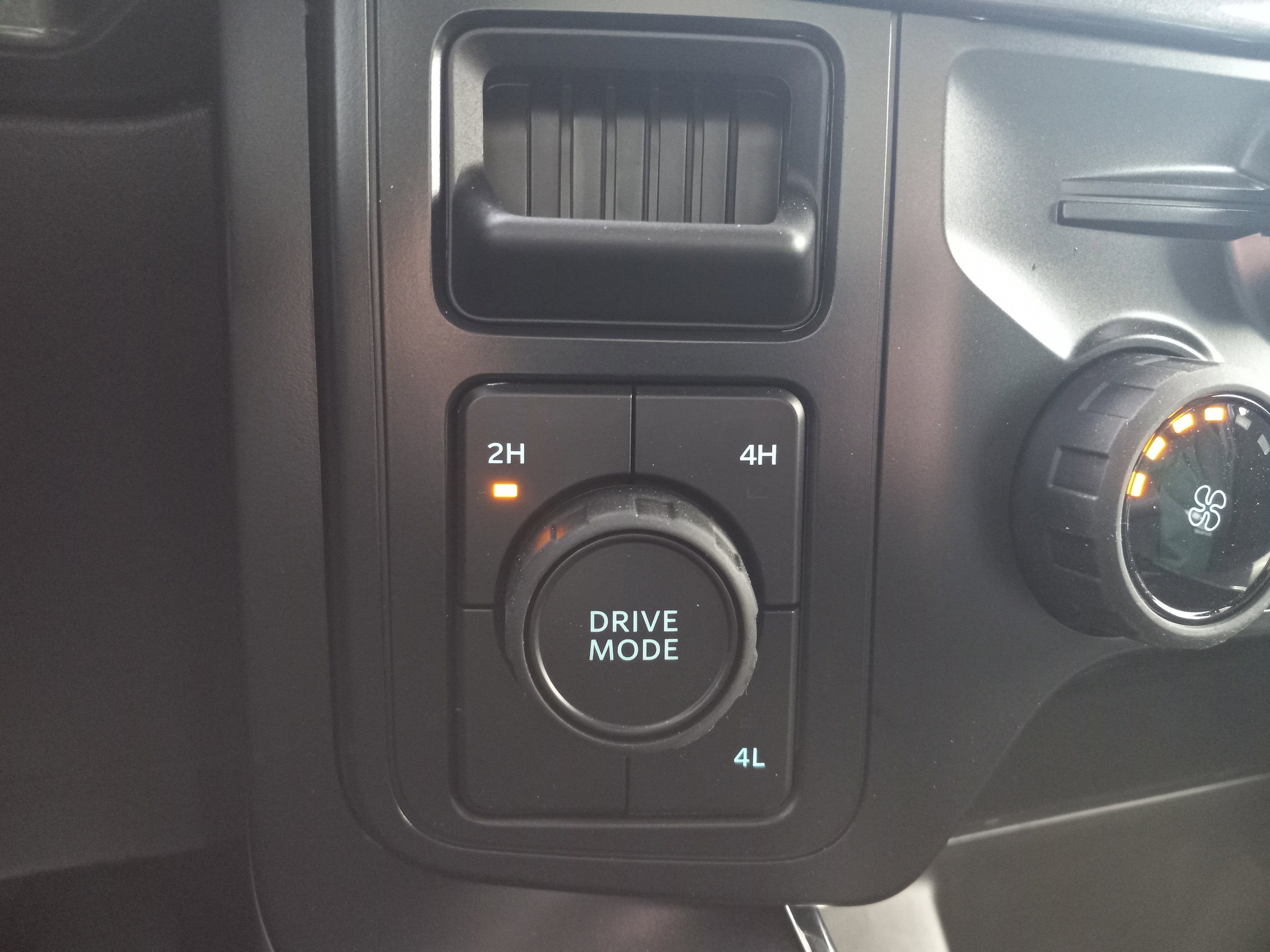 2025 Ford F-150 STX 4WD SuperCrew 5.5' Box