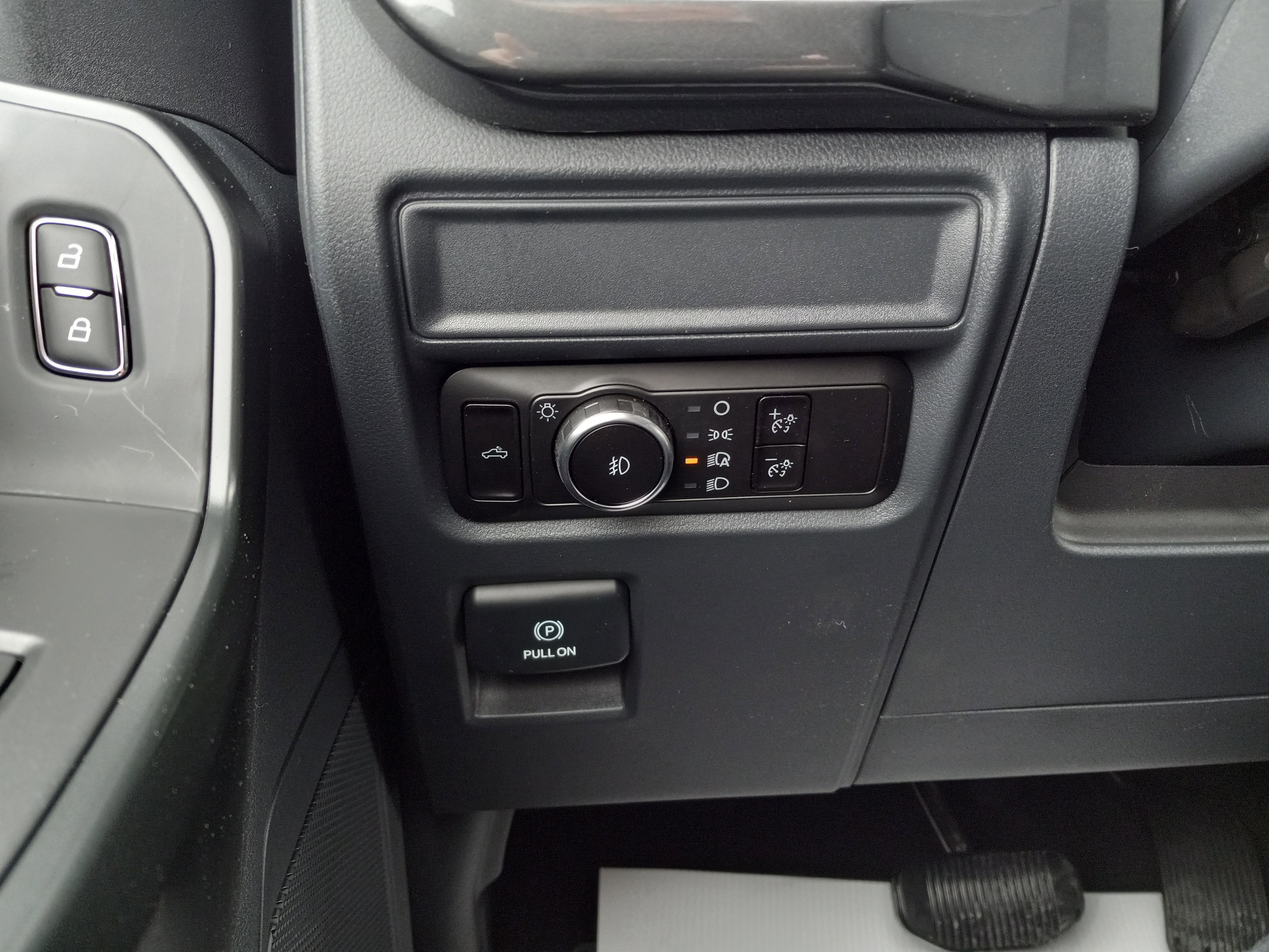 2026 Ford F-150 STX 4WD SuperCrew 5.5' Box