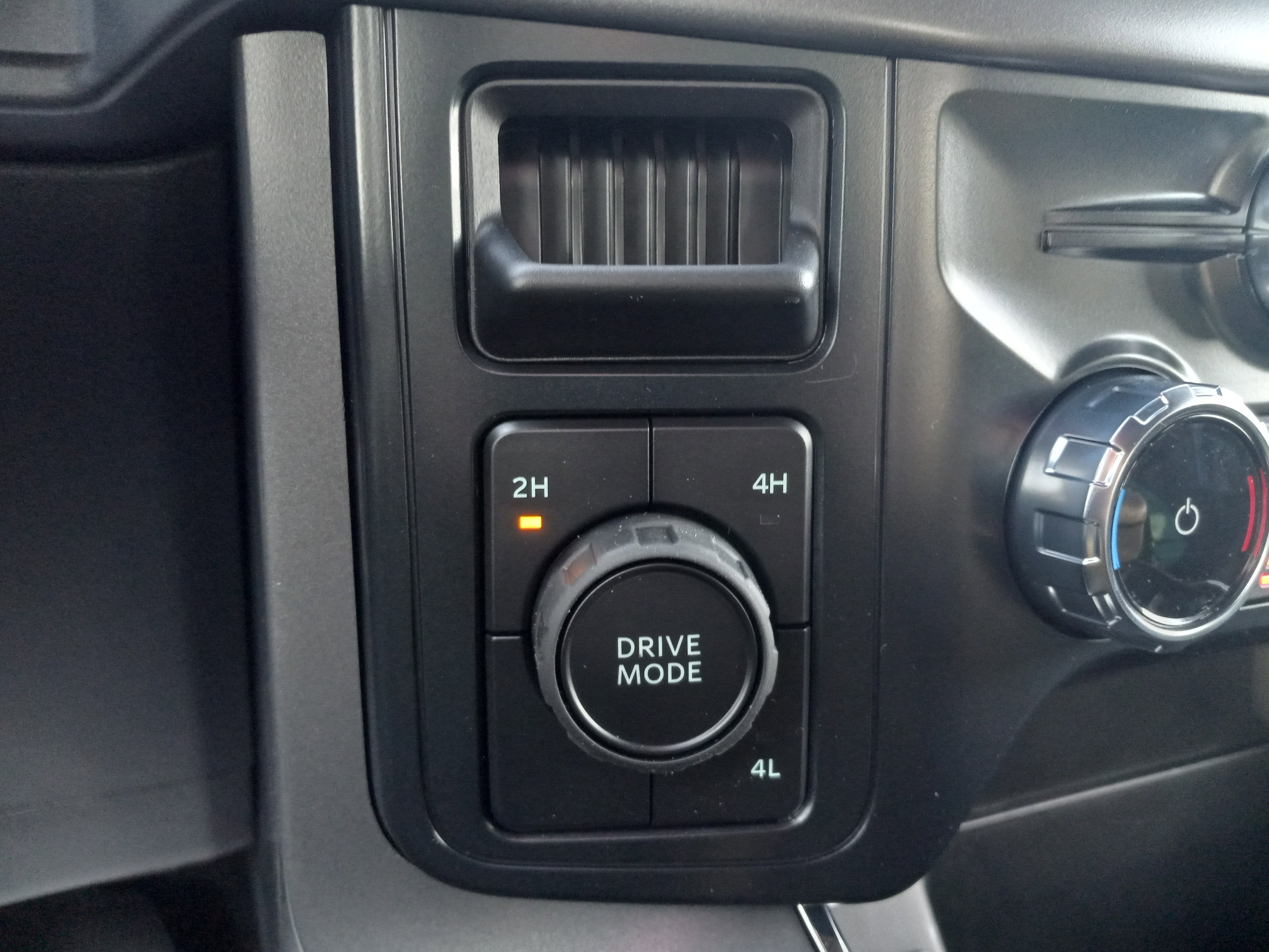 2025 Ford F-150 XLT 4WD SuperCrew 5.5' Box