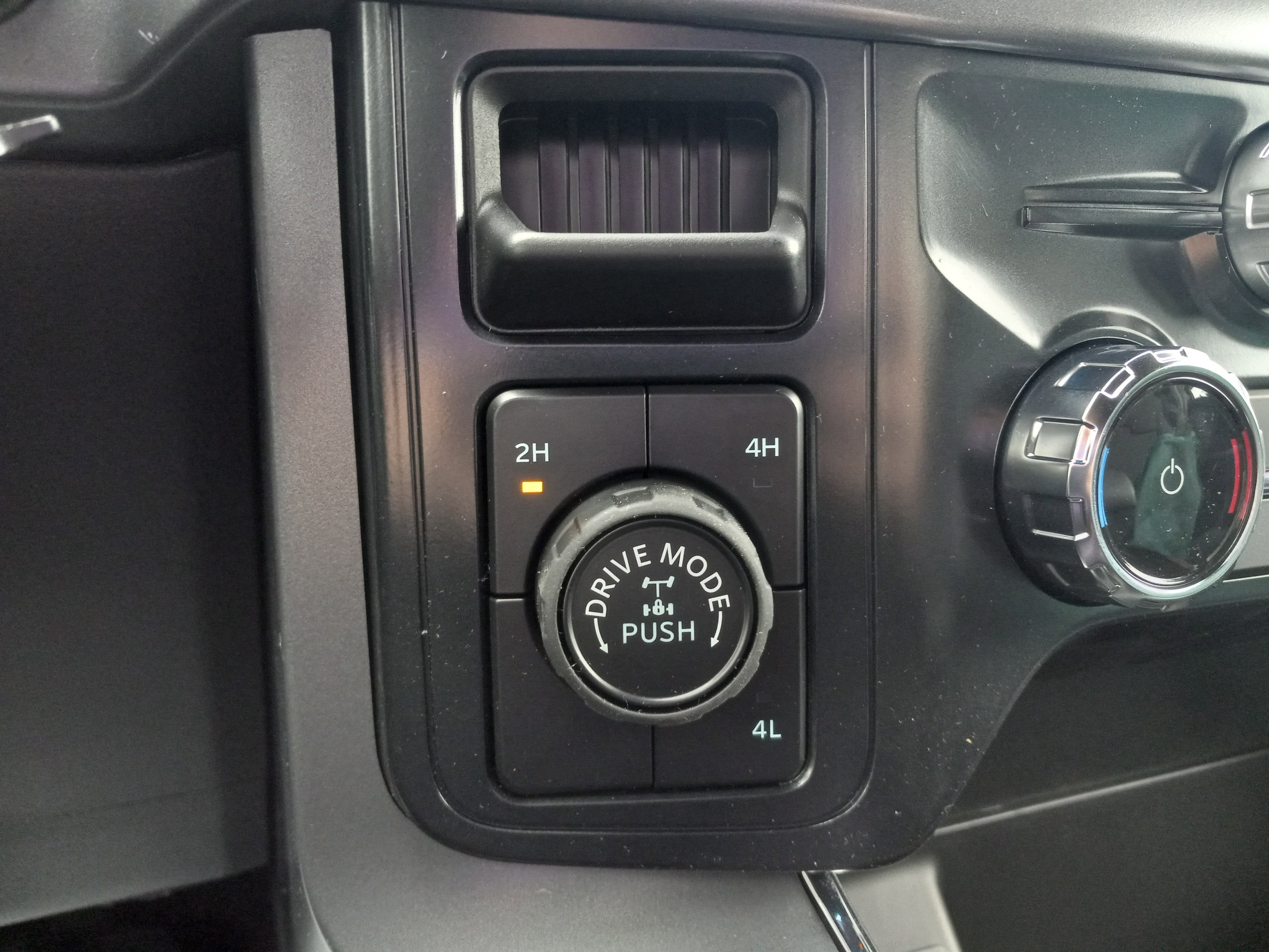 2025 Ford F-150 XLT 4WD SuperCrew 5.5' Box