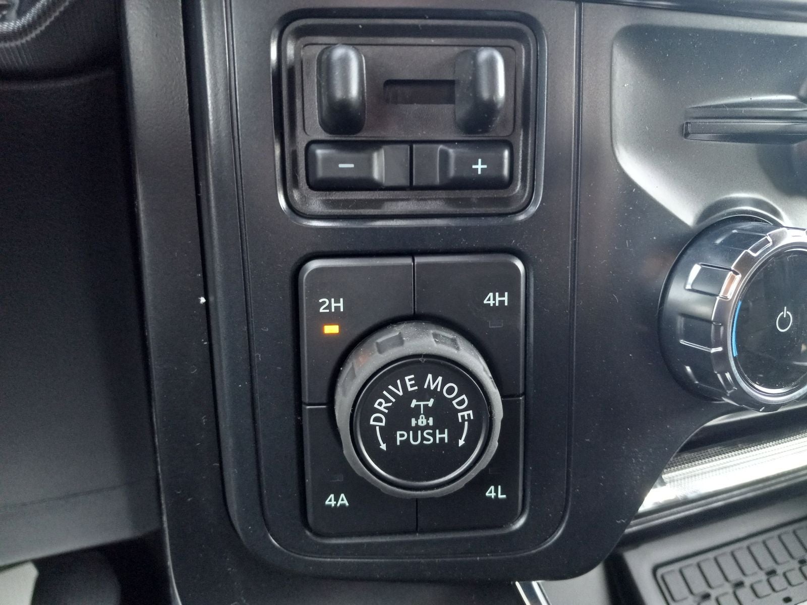 2026 Ford F-150 Raptor 4WD SuperCrew 5.5' Box