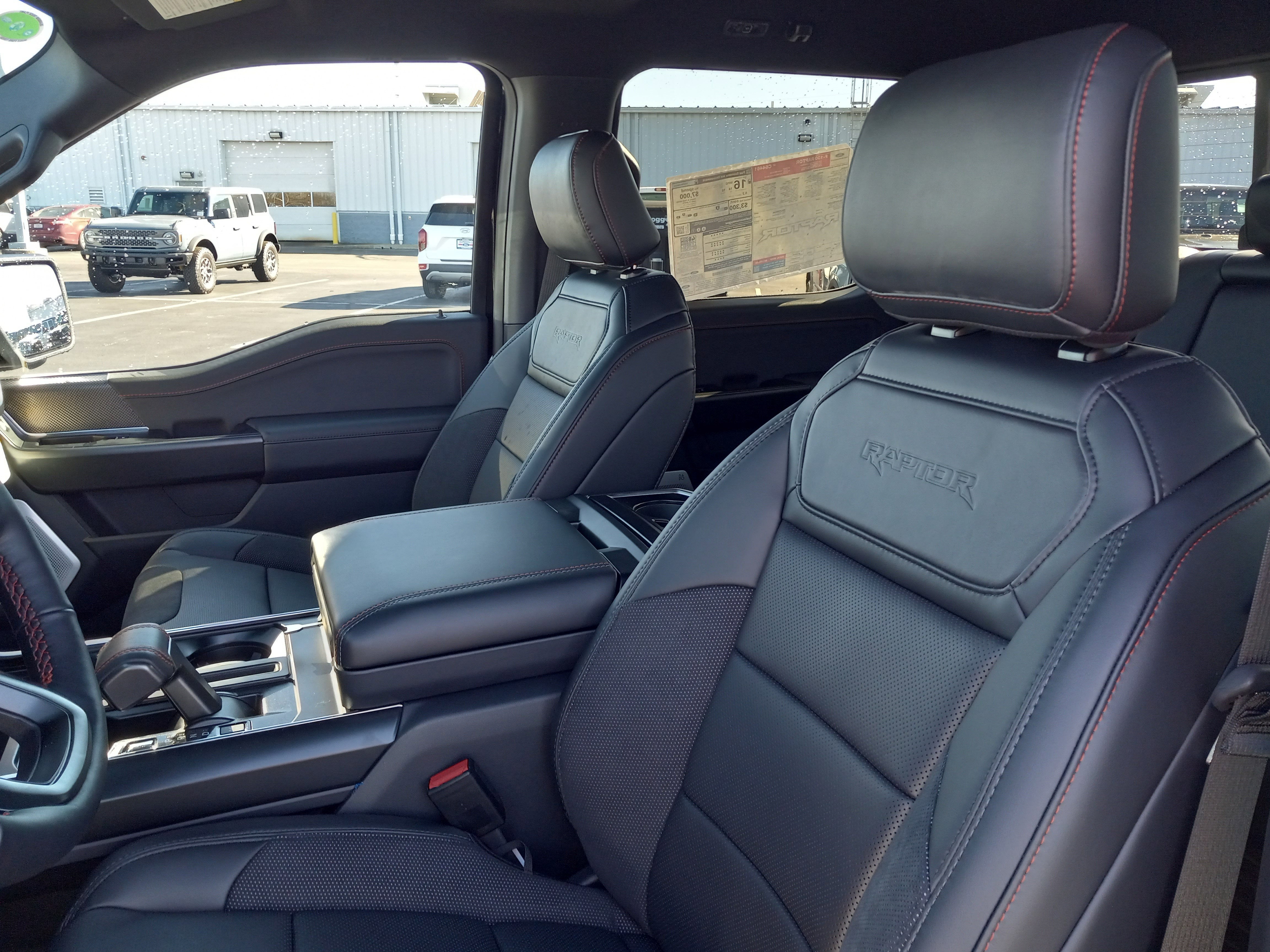 2025 Ford F-150 Raptor 4WD SuperCrew 5.5' Box