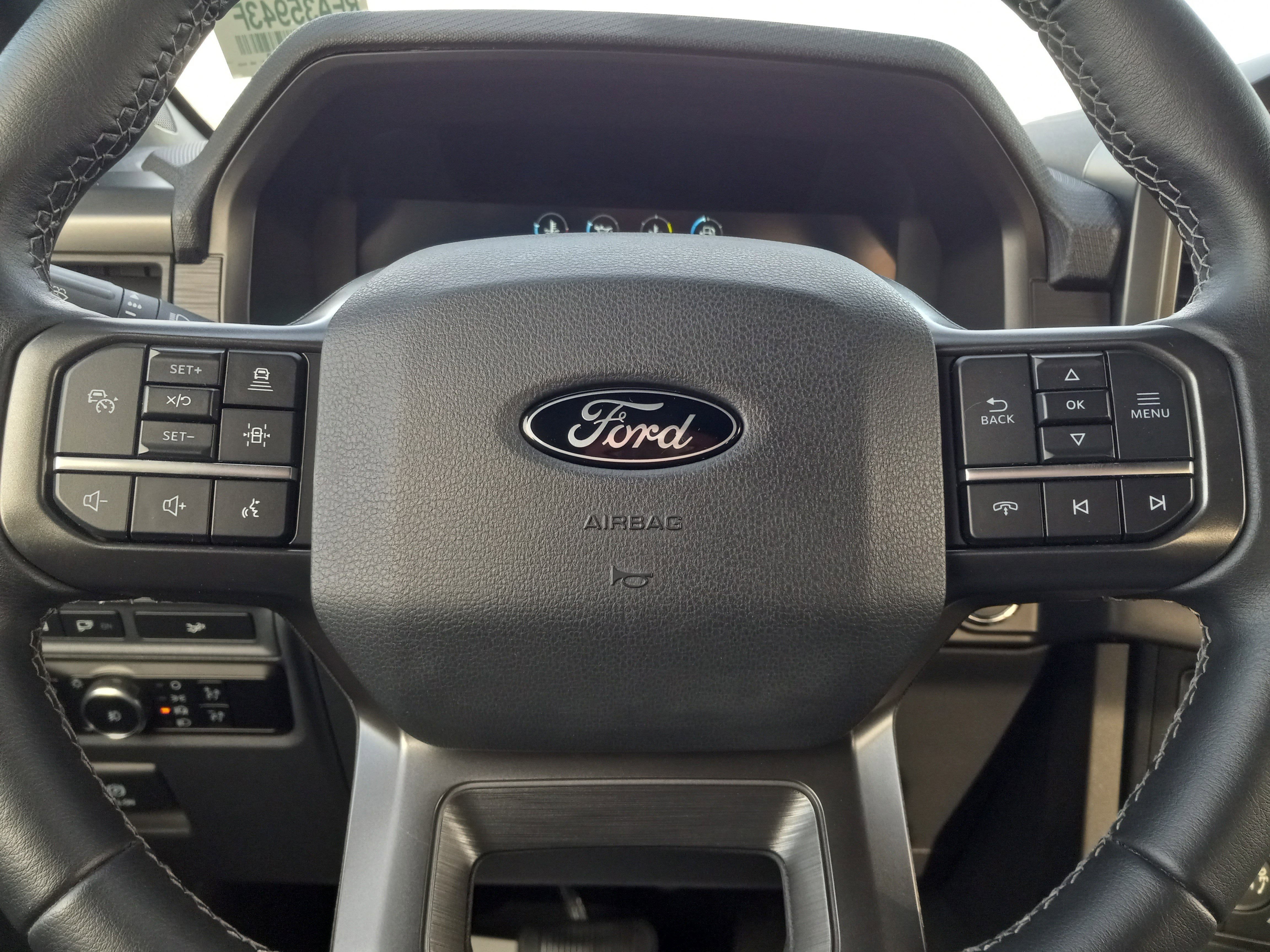 2024 Ford F-150 XLT 4WD SuperCrew 5.5' Box