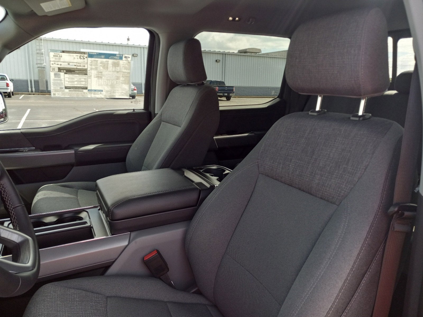 2024 Ford F-150 XLT 4WD SuperCrew 5.5' Box