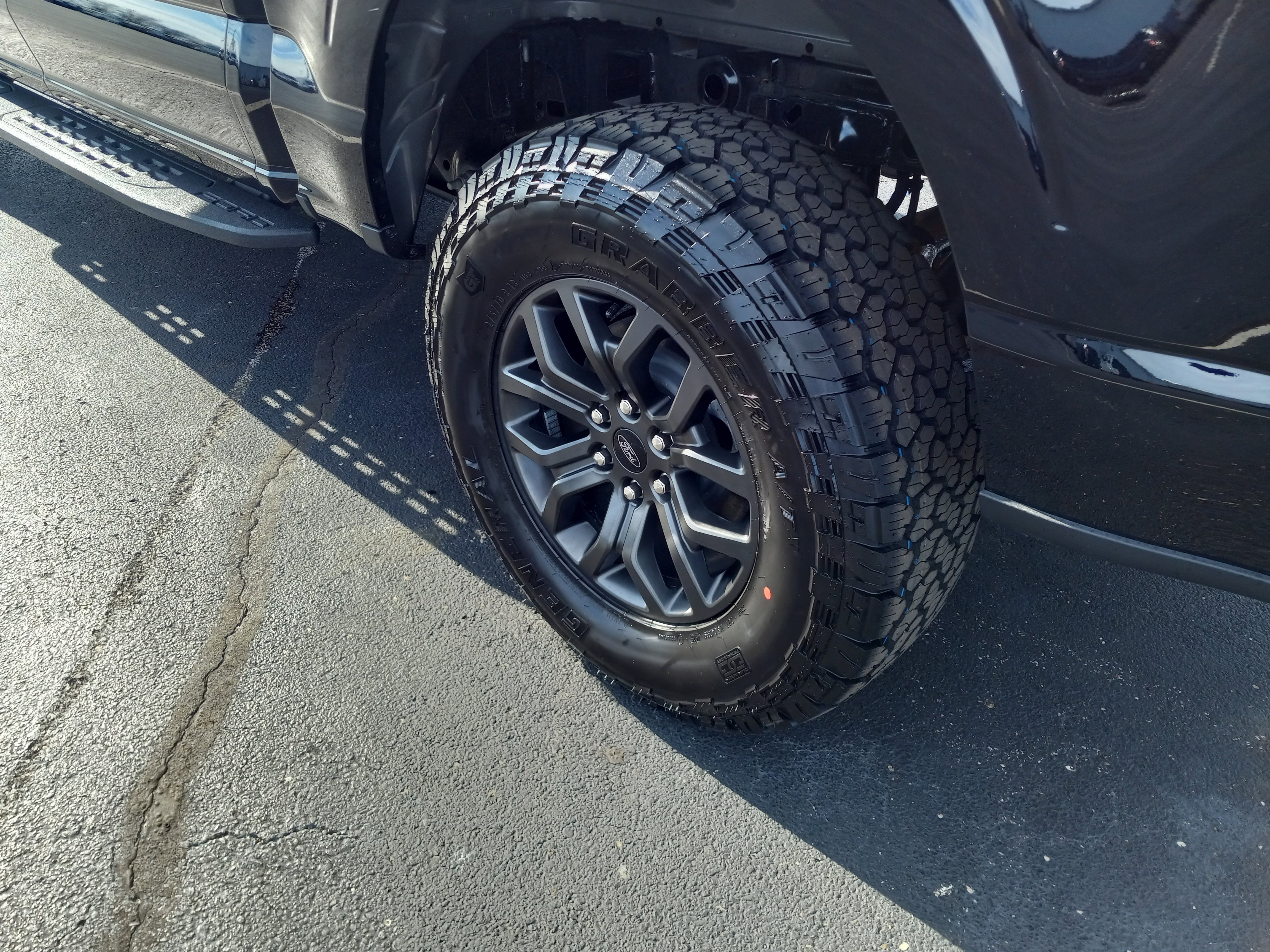 2025 Ford F-150 Tremor 4WD SuperCrew 5.5' Box