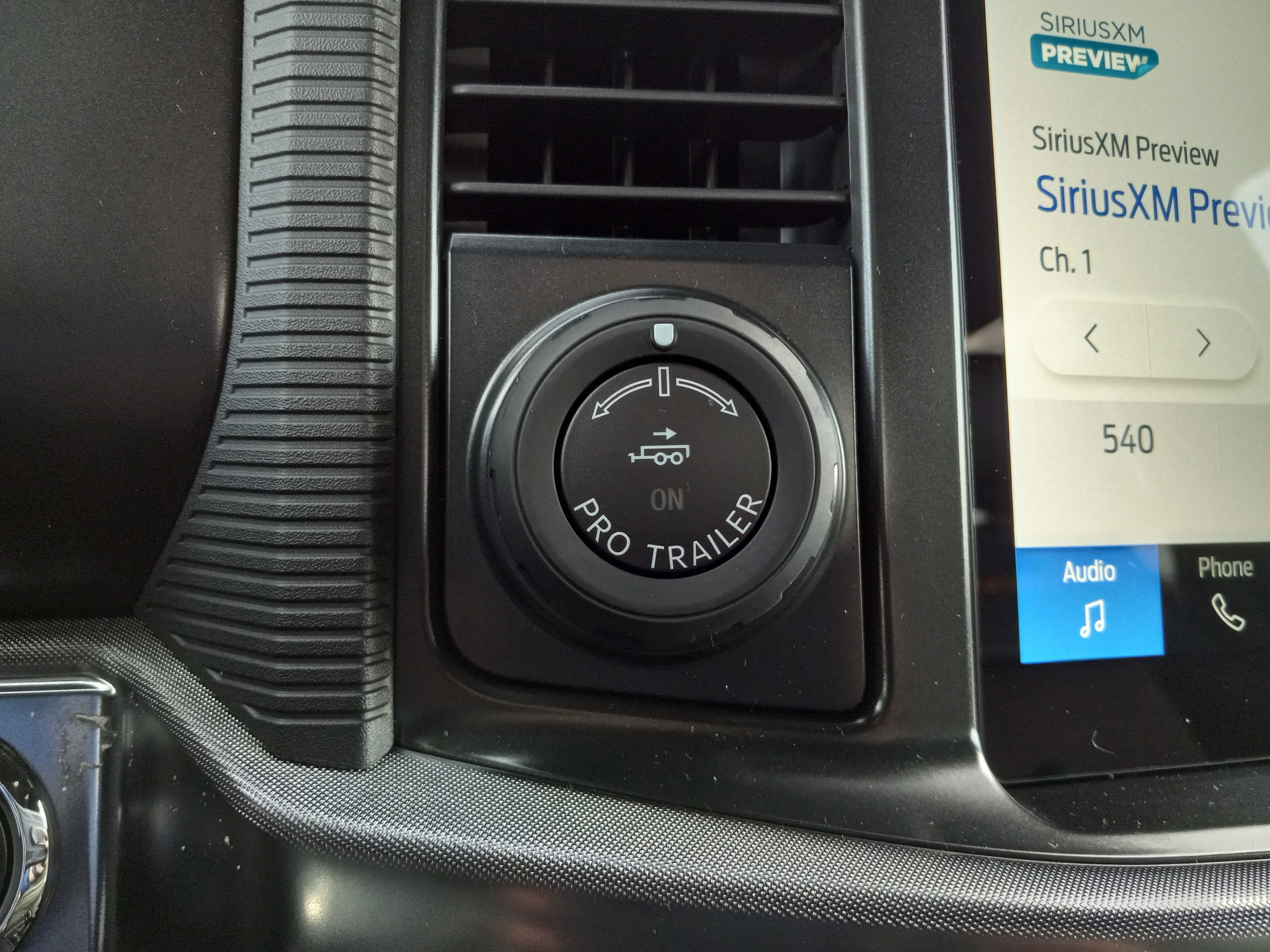 2025 Ford F-150 Tremor 4WD SuperCrew 5.5' Box