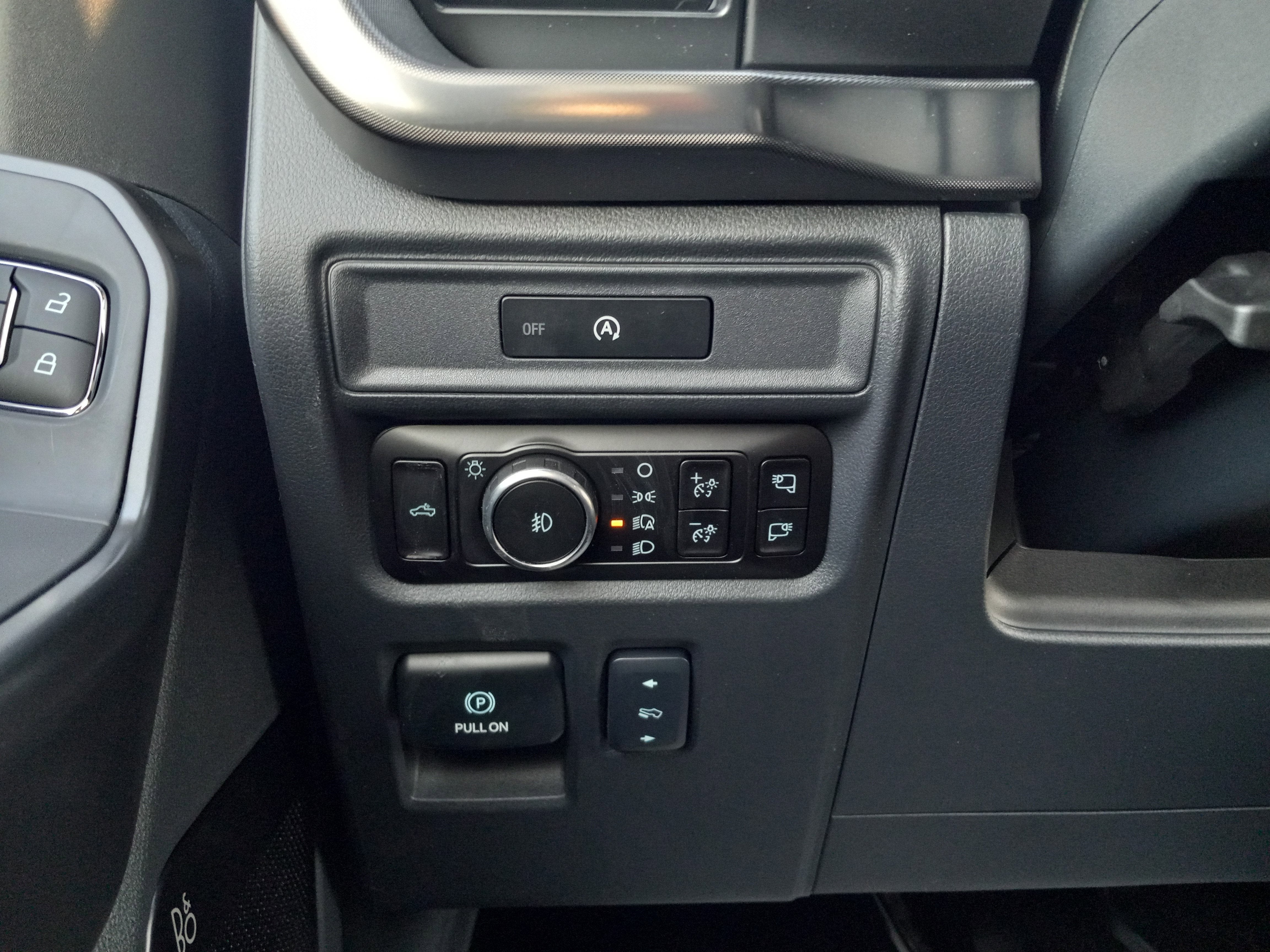 2025 Ford F-150 Tremor 4WD SuperCrew 5.5' Box