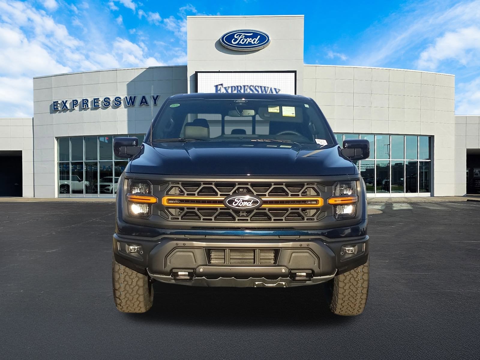 2025 Ford F-150 Tremor 4WD SuperCrew 5.5' Box