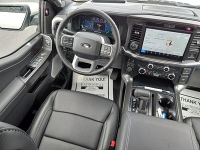 2025 Ford F-150 LARIAT 4WD SuperCrew 5.5' Box
