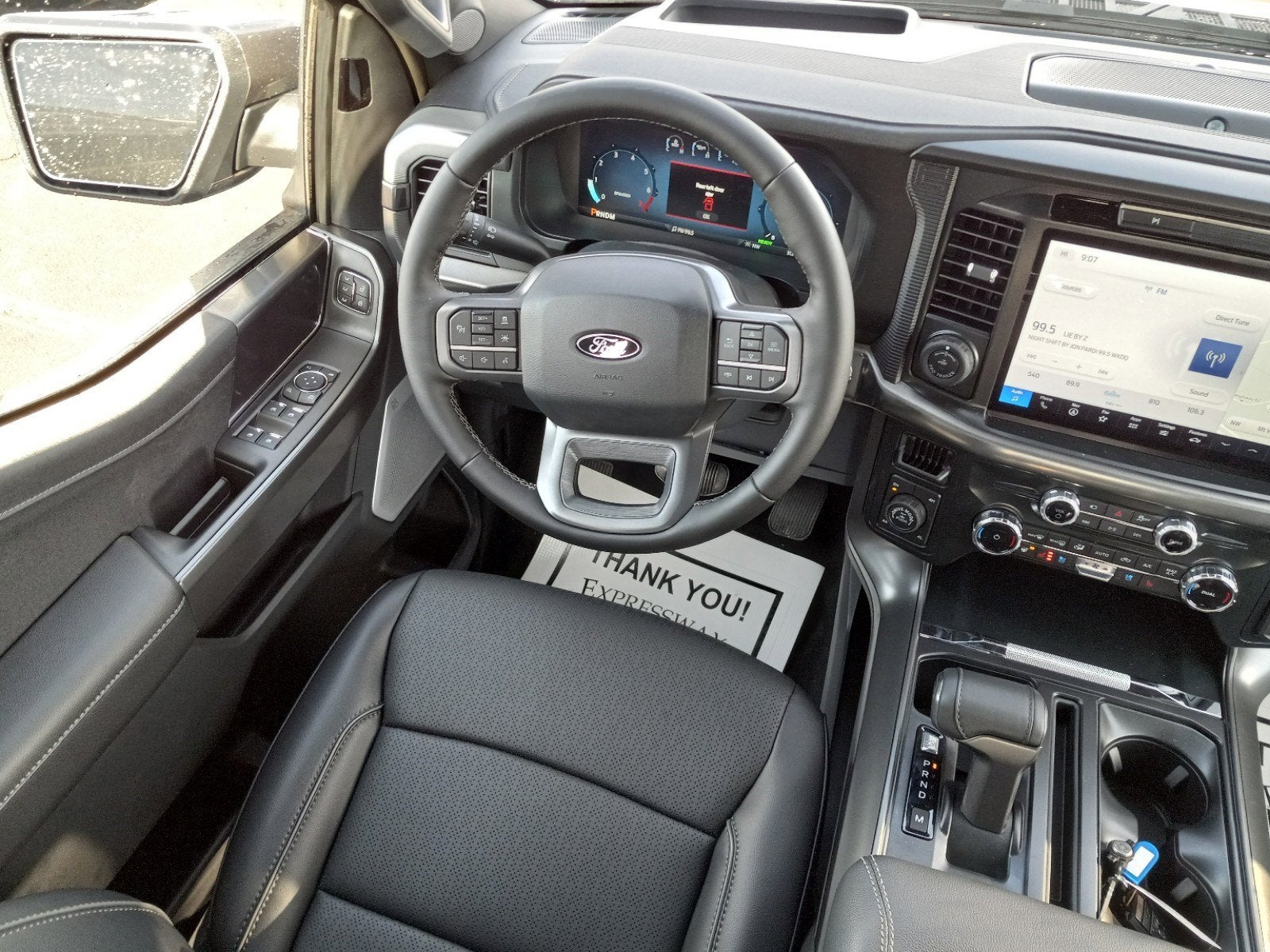 2025 Ford F-150 LARIAT 4WD SuperCrew 5.5' Box