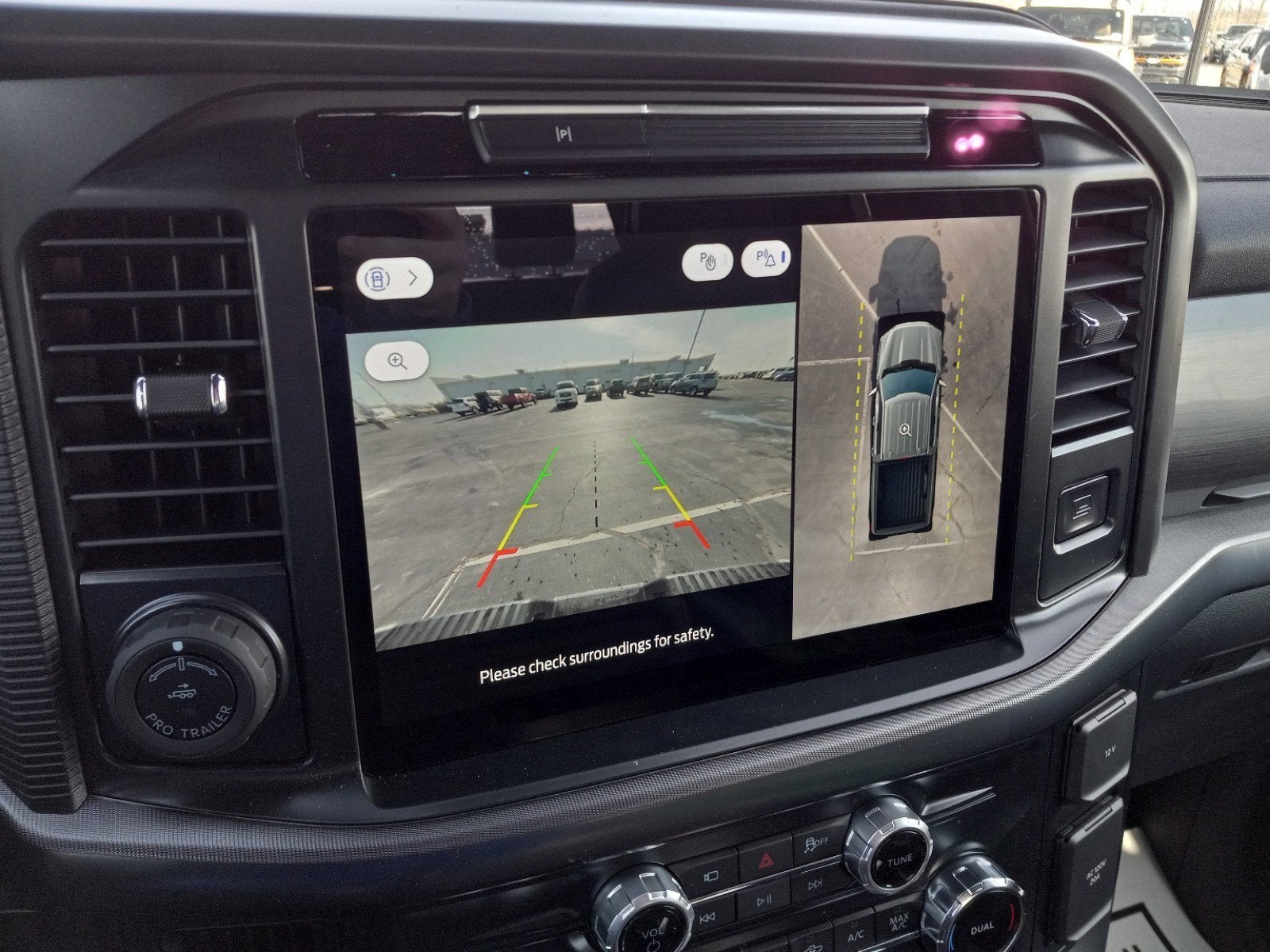 2025 Ford F-150 LARIAT 4WD SuperCrew 5.5' Box