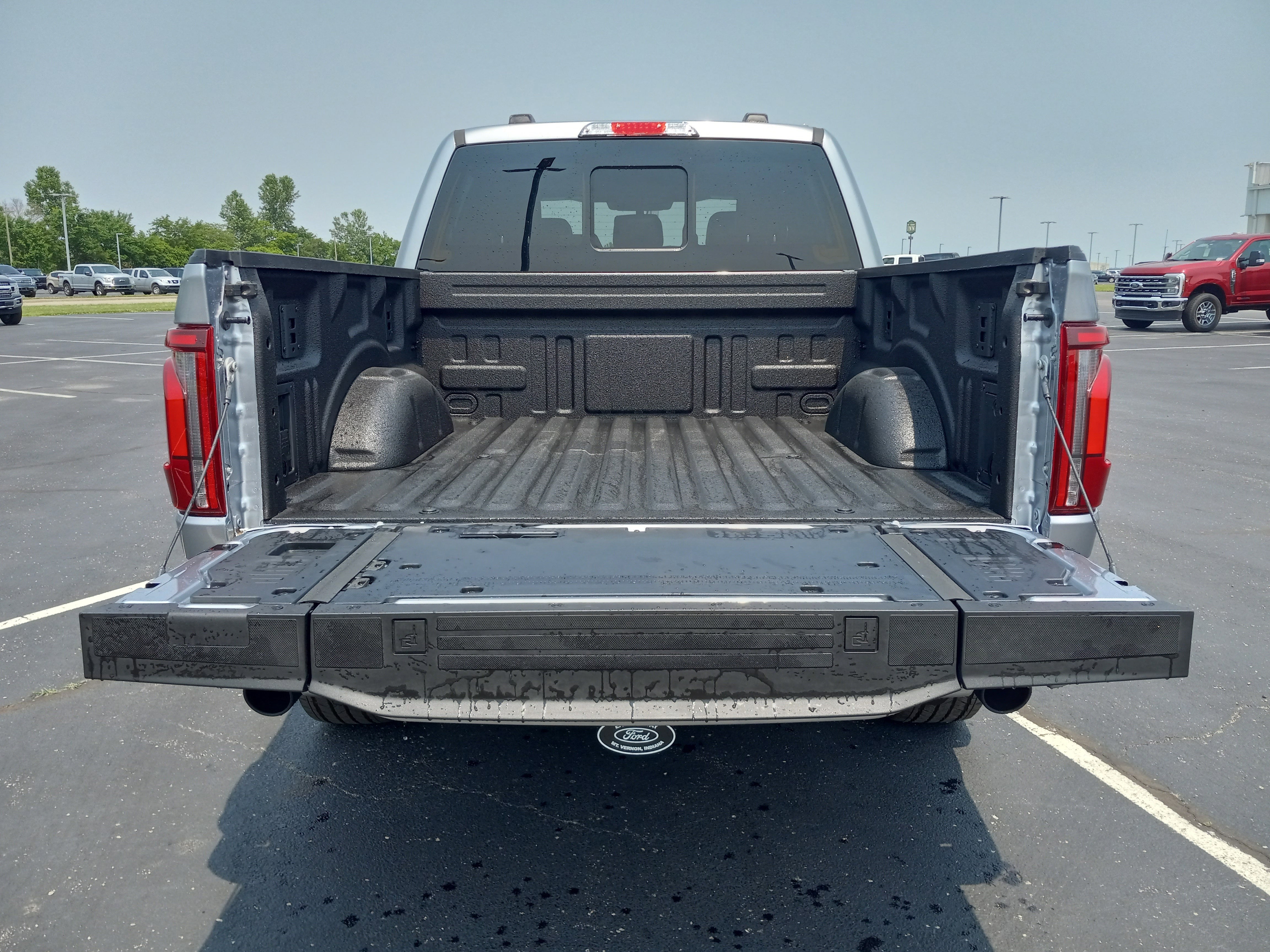 2025 Ford F-150 LARIAT 4WD SuperCrew 5.5' Box