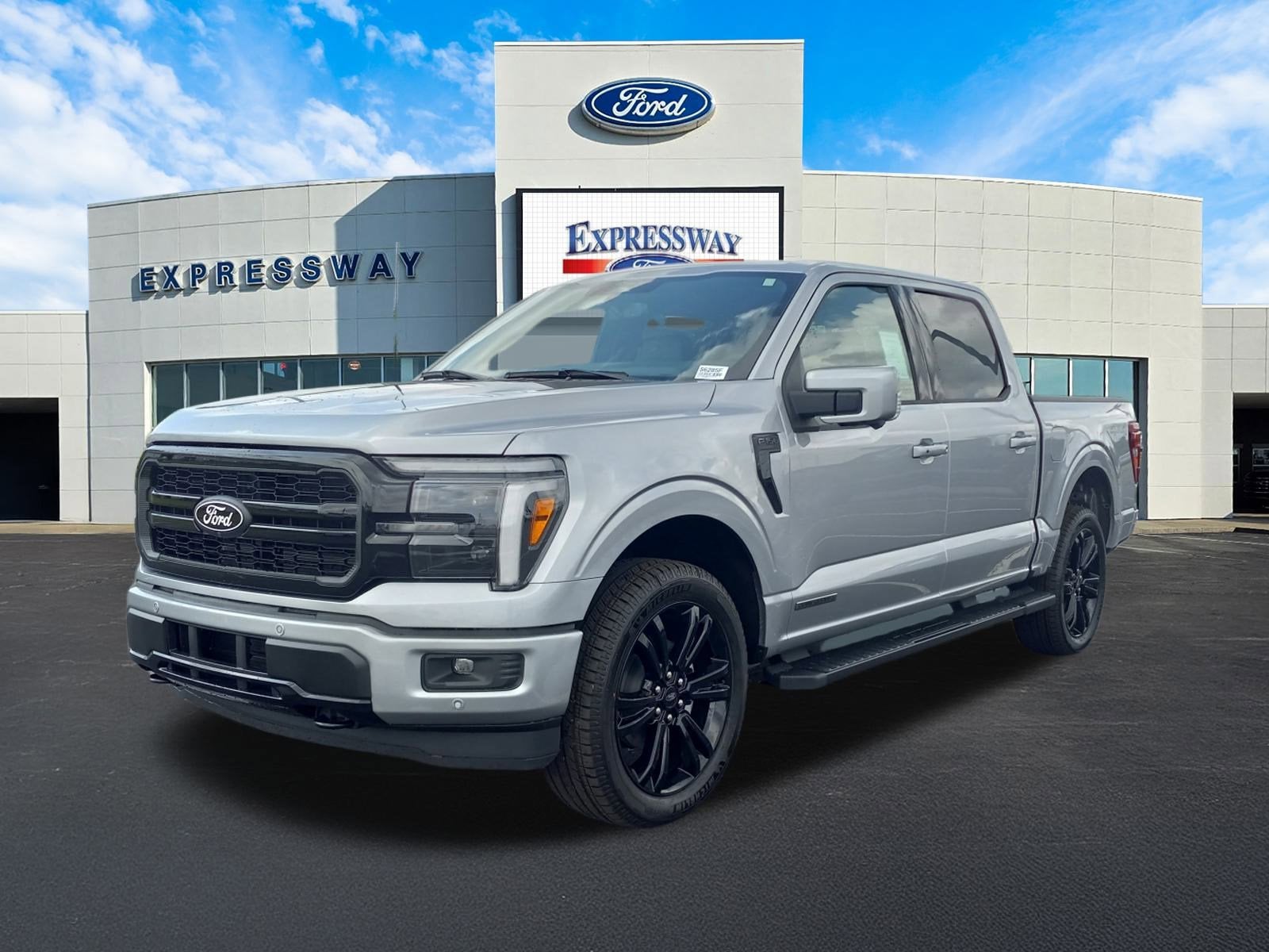 2025 Ford F-150 LARIAT 4WD SuperCrew 5.5' Box
