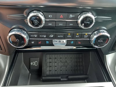 2025 Ford F-150 LARIAT 4WD SuperCrew 5.5' Box