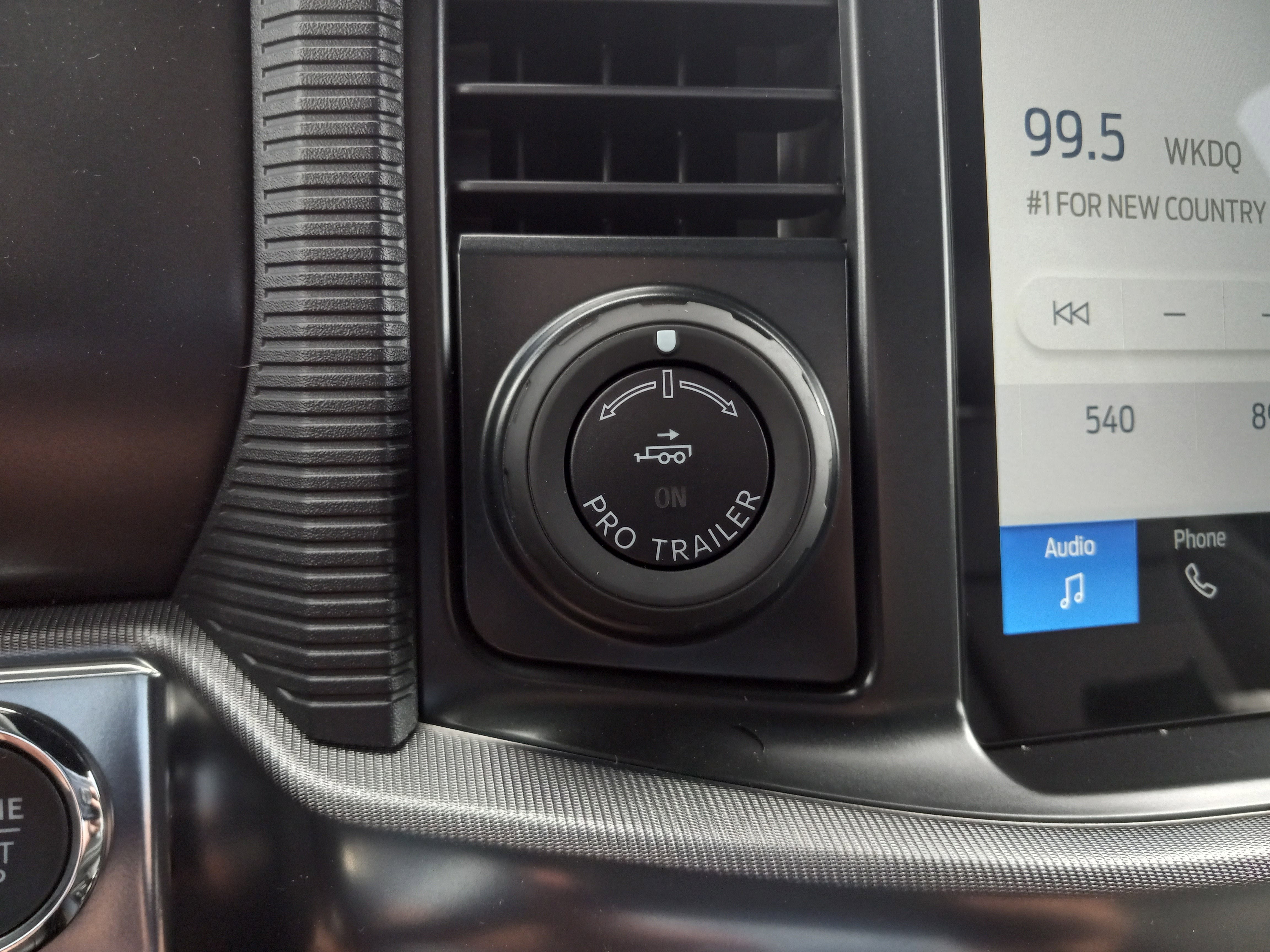 2025 Ford F-150 LARIAT 4WD SuperCrew 5.5' Box