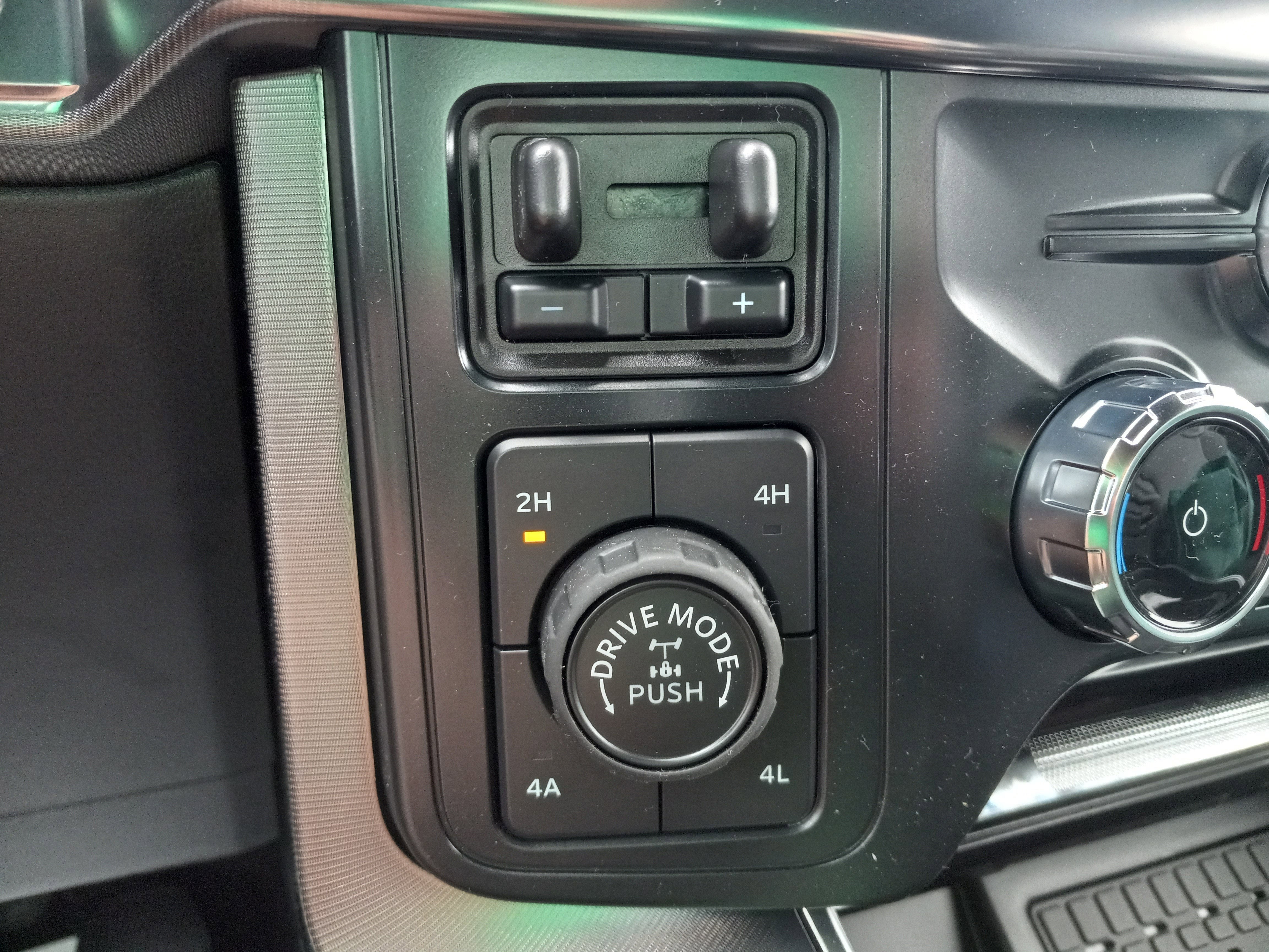 2025 Ford F-150 Platinum 4WD SuperCrew 5.5' Box