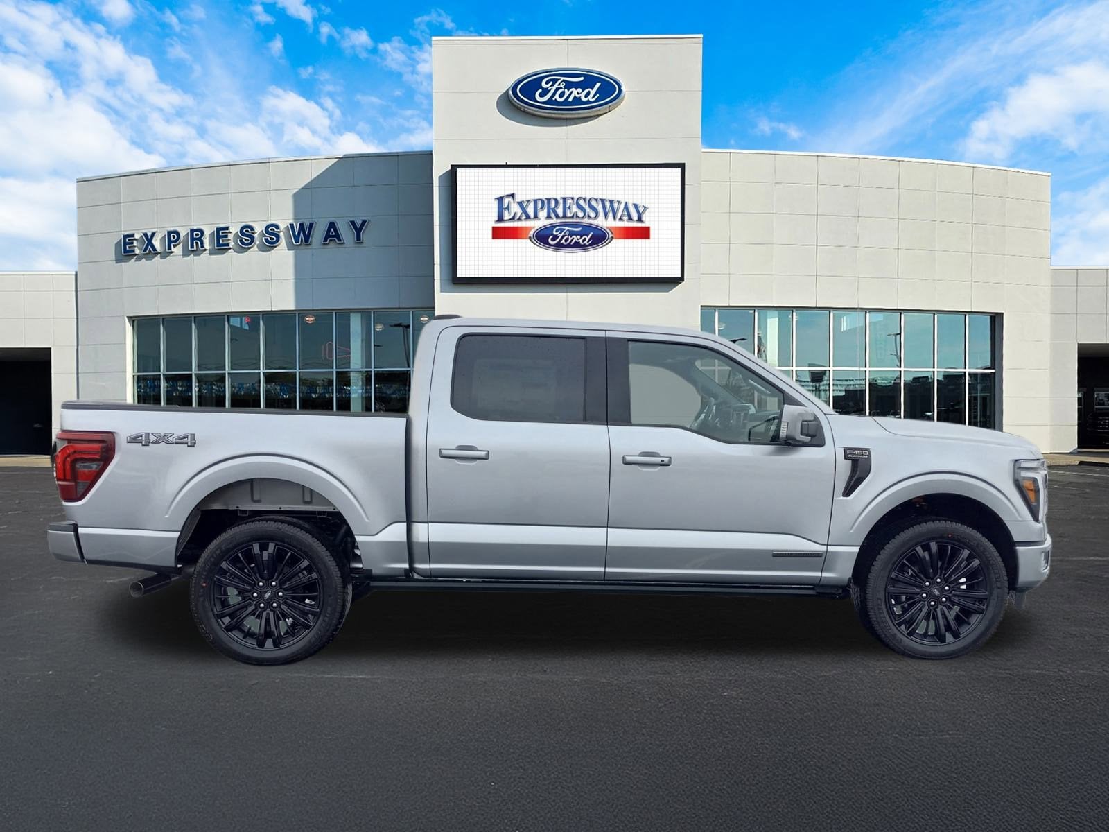 2025 Ford F-150 Platinum 4WD SuperCrew 5.5' Box