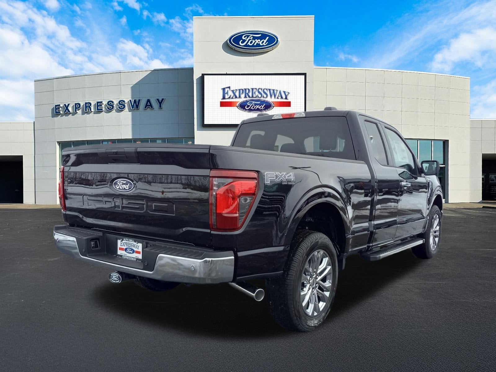 2026 Ford F-150 XLT 4WD SuperCab 6.5' Box