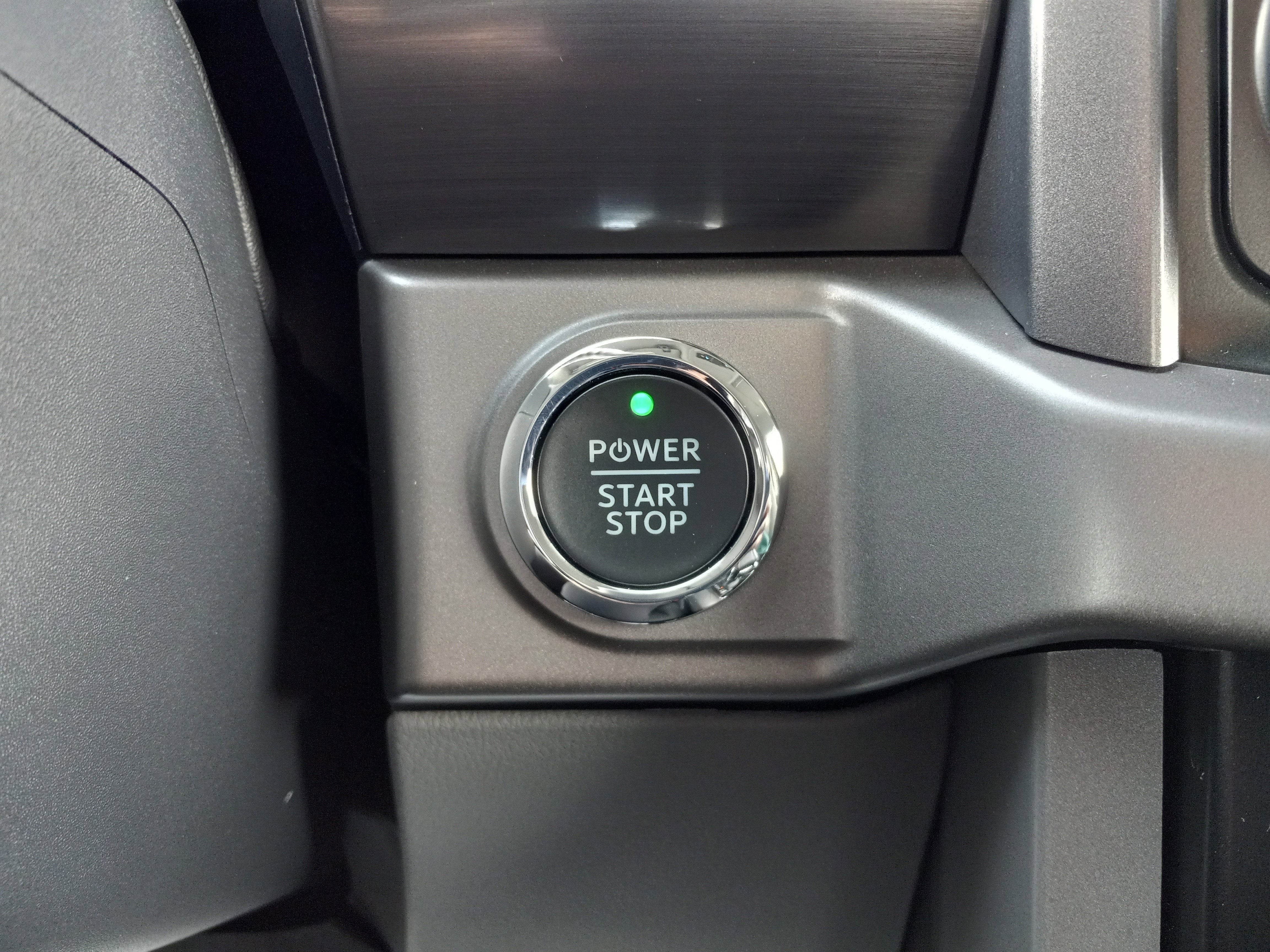 2024 Ford F-150 Lightning XLT 4WD SuperCrew 5.5' Box