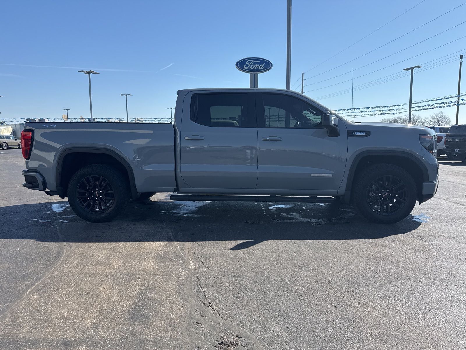 2024 GMC Sierra 1500 Elevation
