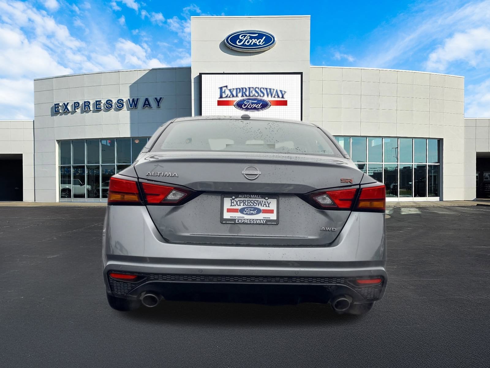 2025 Nissan Altima 2.5 SR