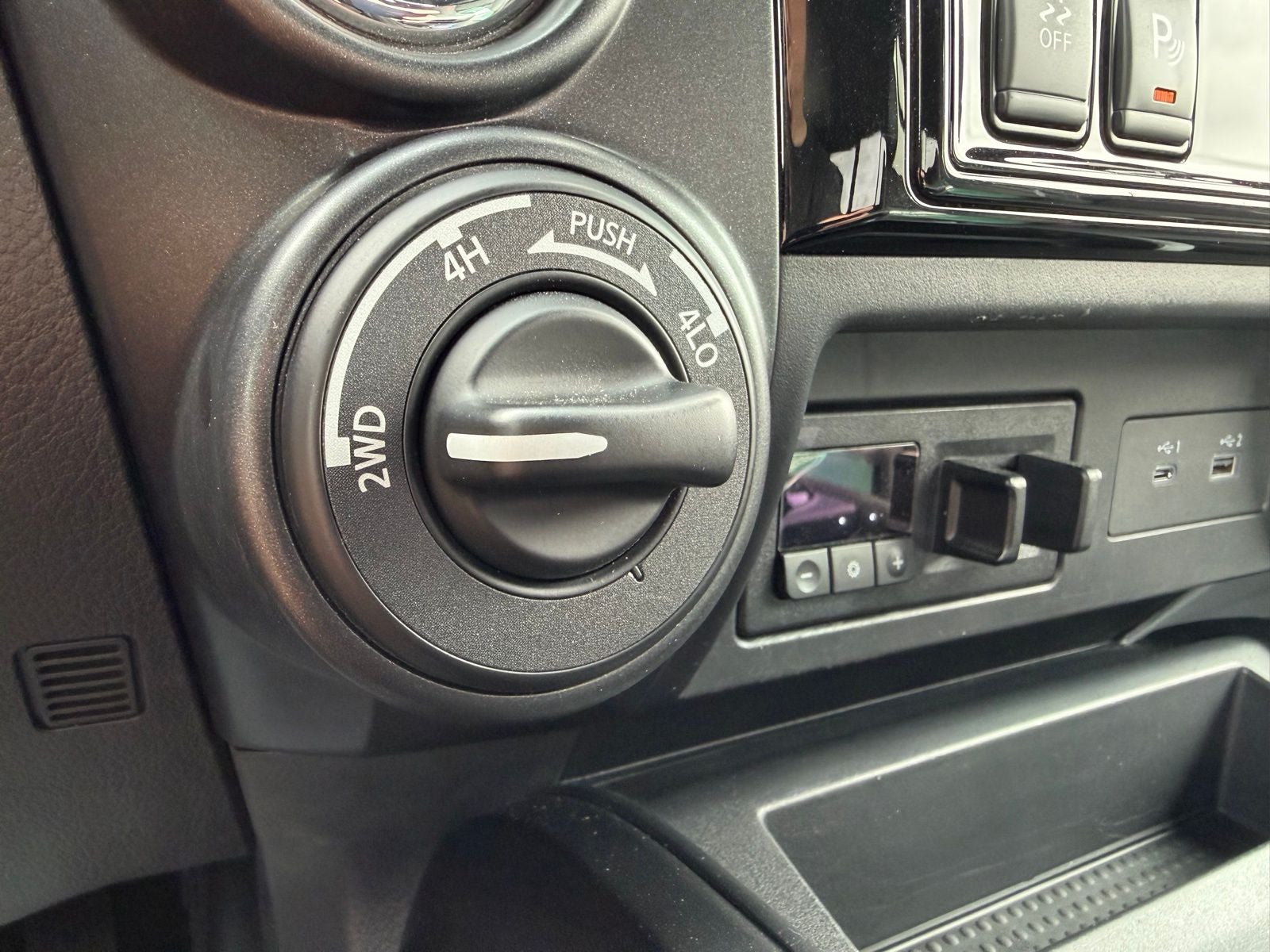 2023 Nissan Titan PRO-4X