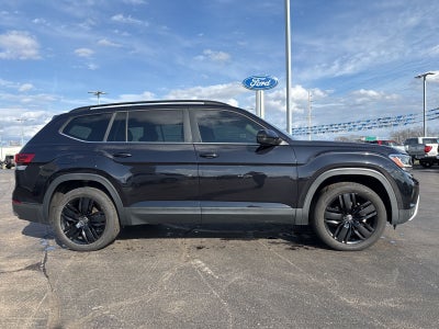 2022 Volkswagen Atlas 3.6L V6 SE w/Technology