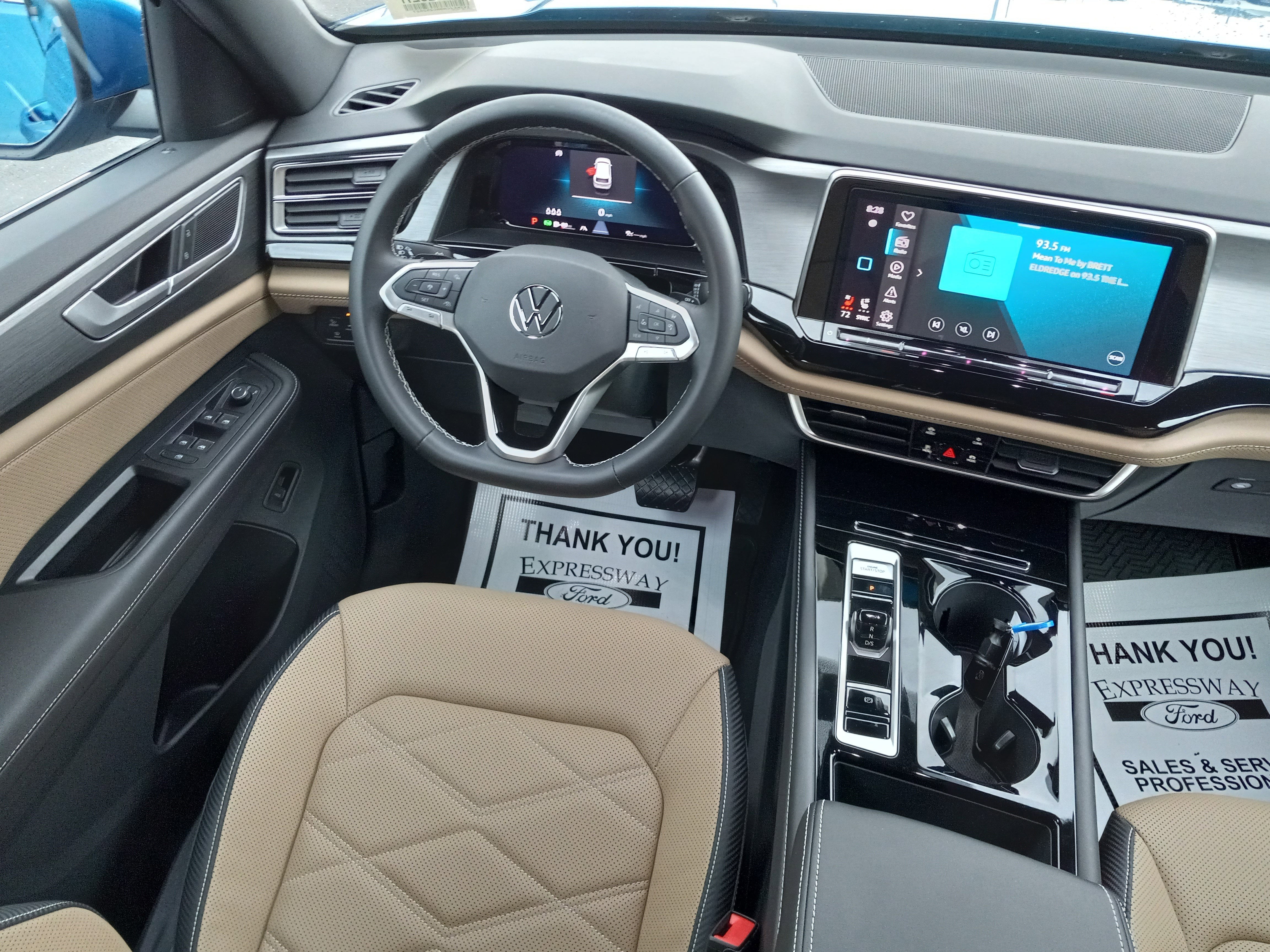 2024 Volkswagen Atlas Cross Sport 2.0T SE w/Technology