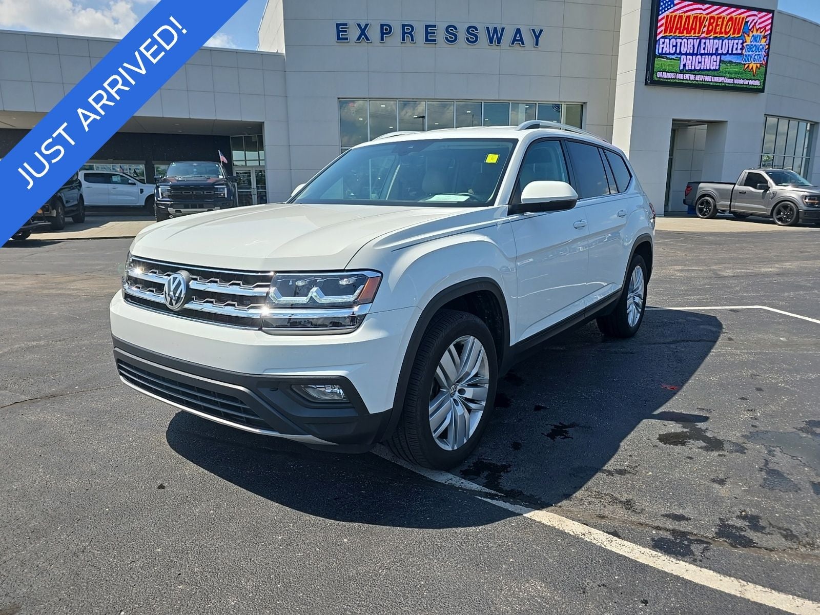 2019 Volkswagen Atlas 3.6L V6 SE w/Tech Tiptronic 4MOTION's photo