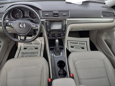 2018 Volkswagen Passat 2.0T R-Line