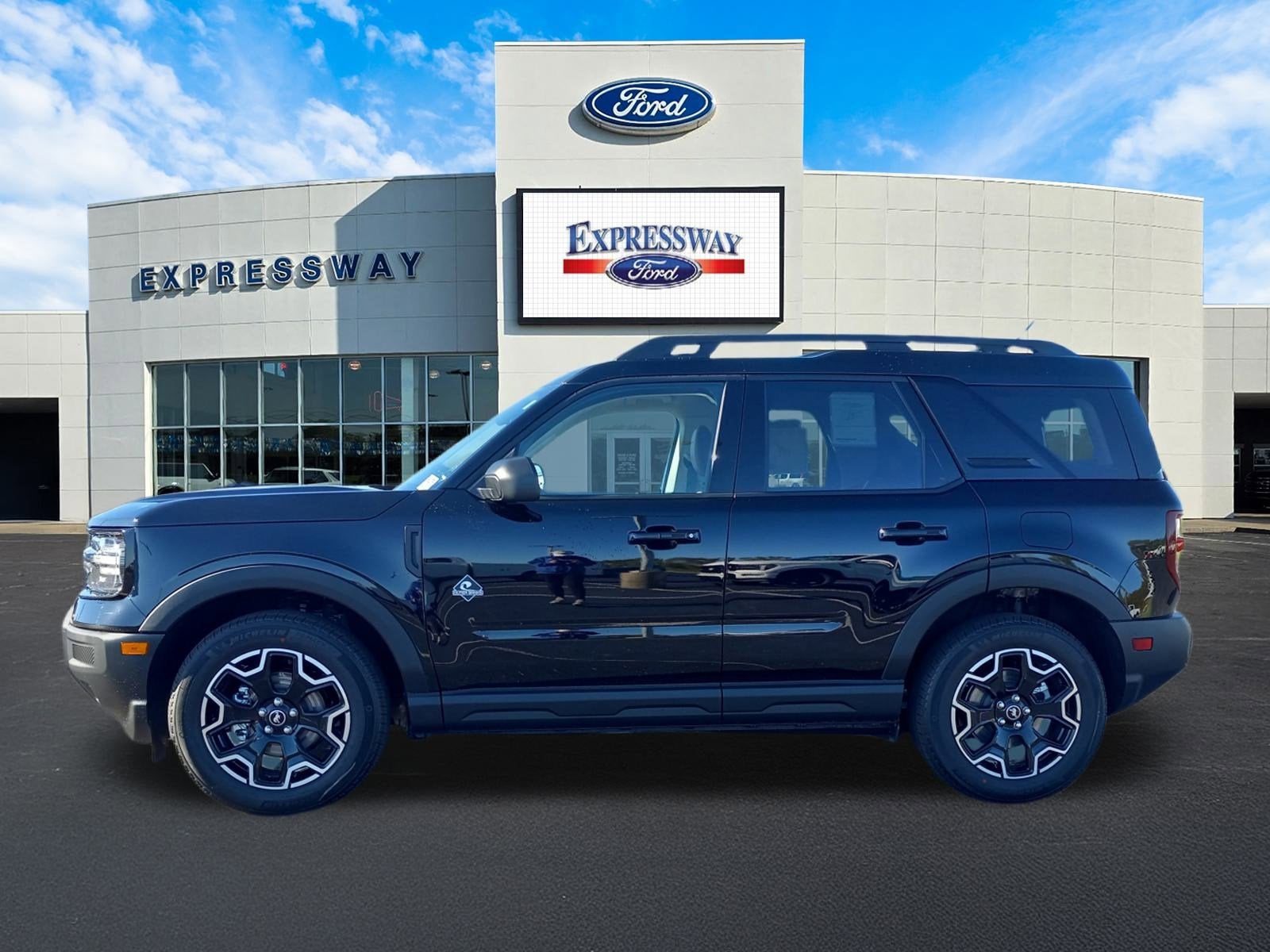 2025 Ford Bronco Sport Outer Banks 4x4