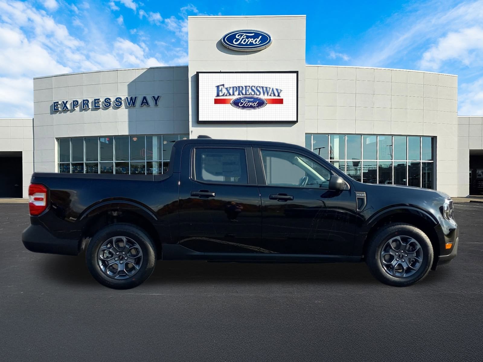 2025 Ford Maverick XLT AWD SuperCrew