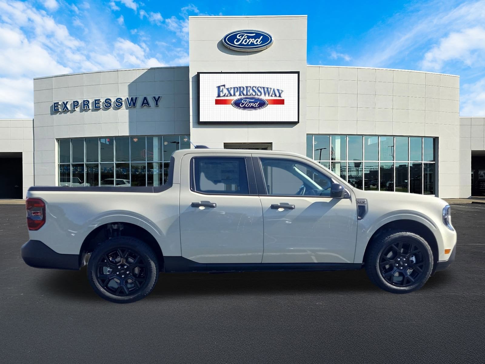 2025 Ford Maverick XLT AWD SuperCrew