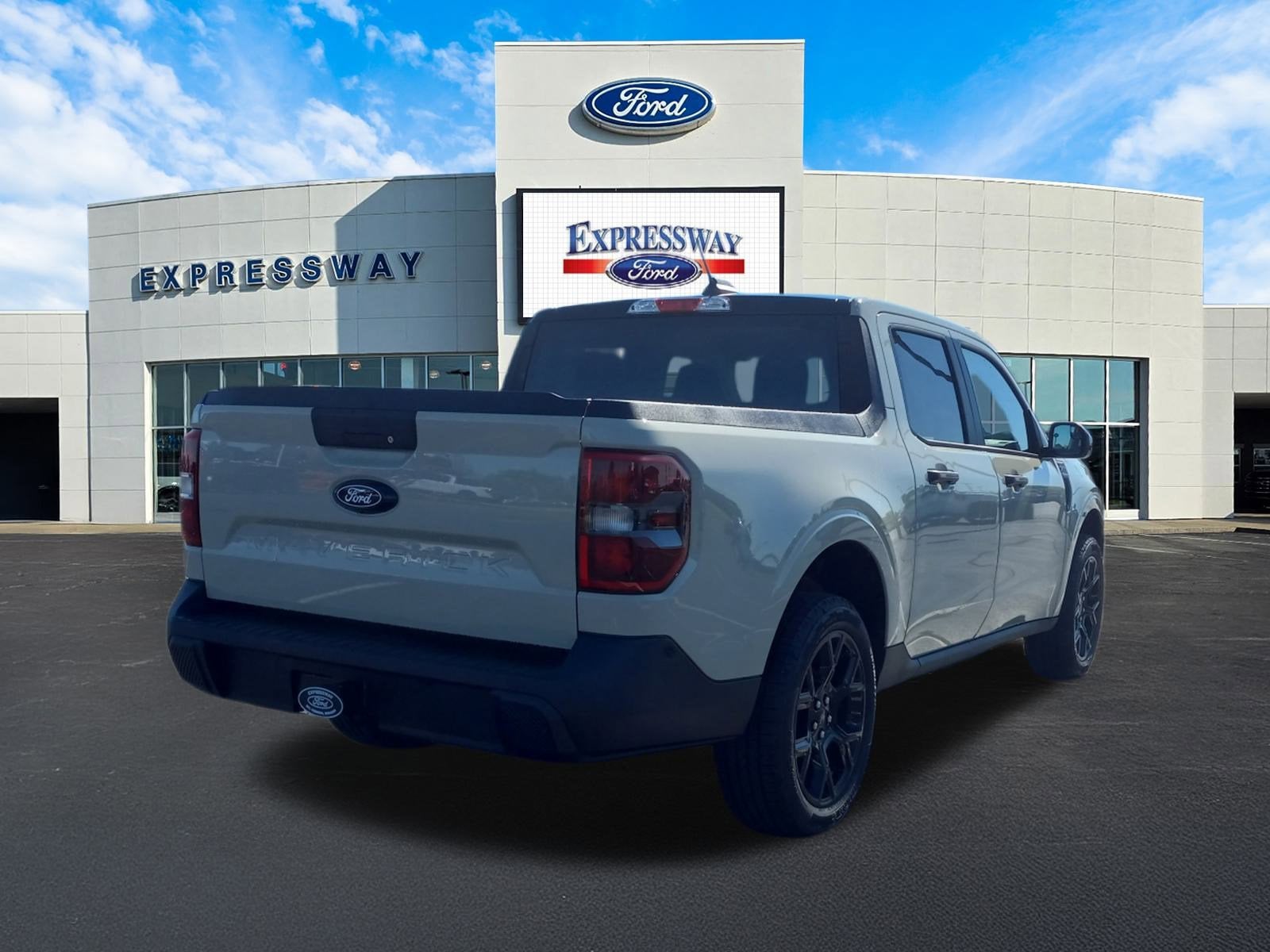 2025 Ford Maverick XLT AWD SuperCrew