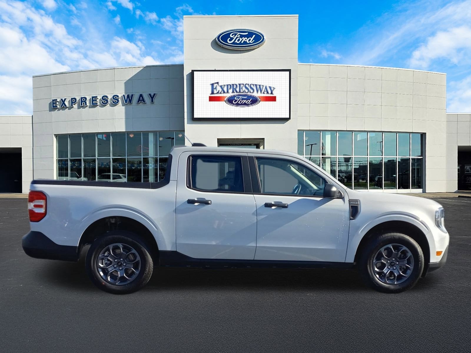 2025 Ford Maverick XLT AWD SuperCrew