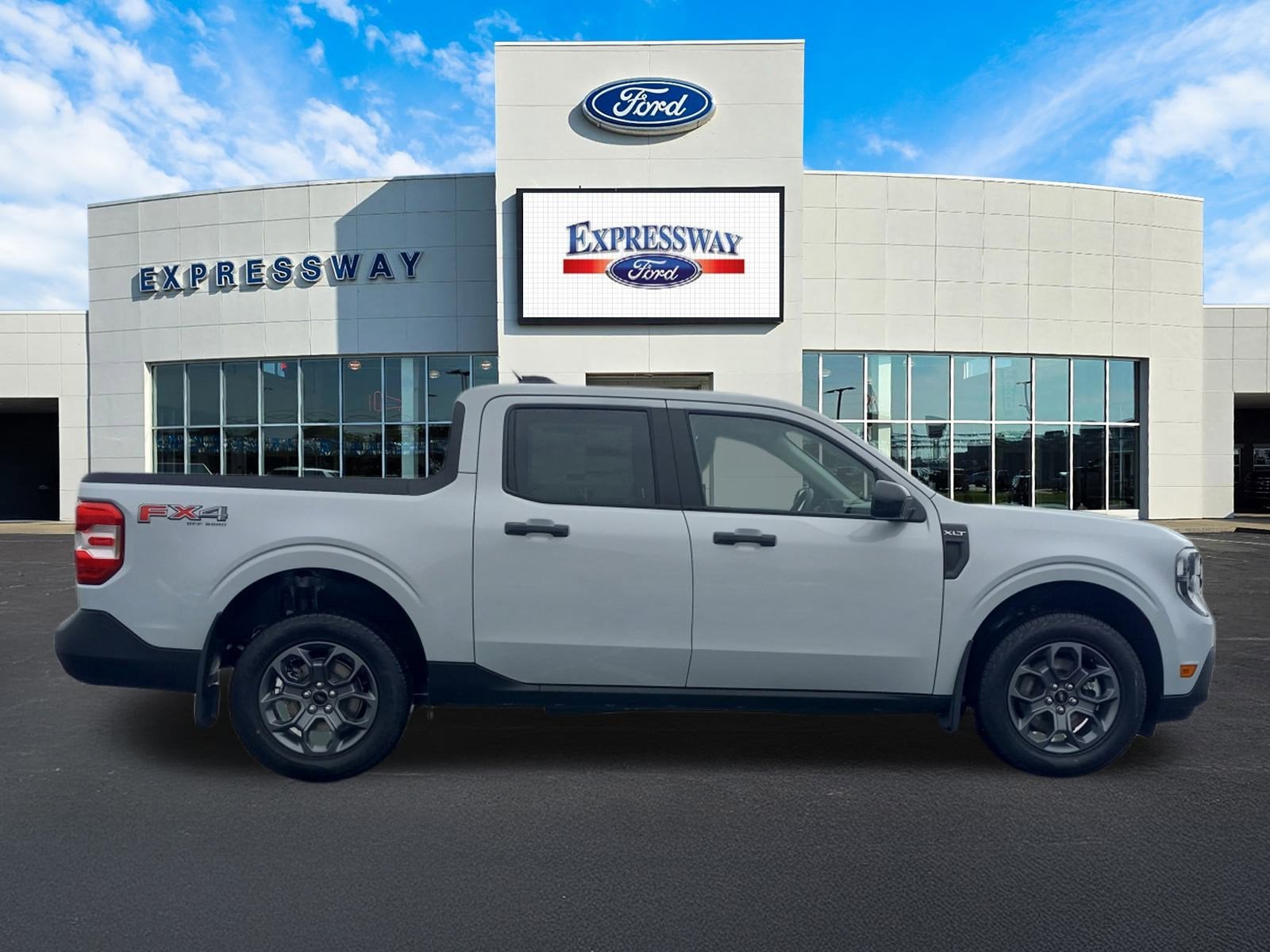 2025 Ford Maverick XLT AWD SuperCrew