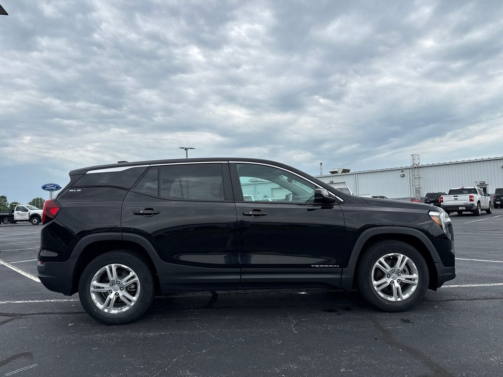 2022 GMC Terrain SLE