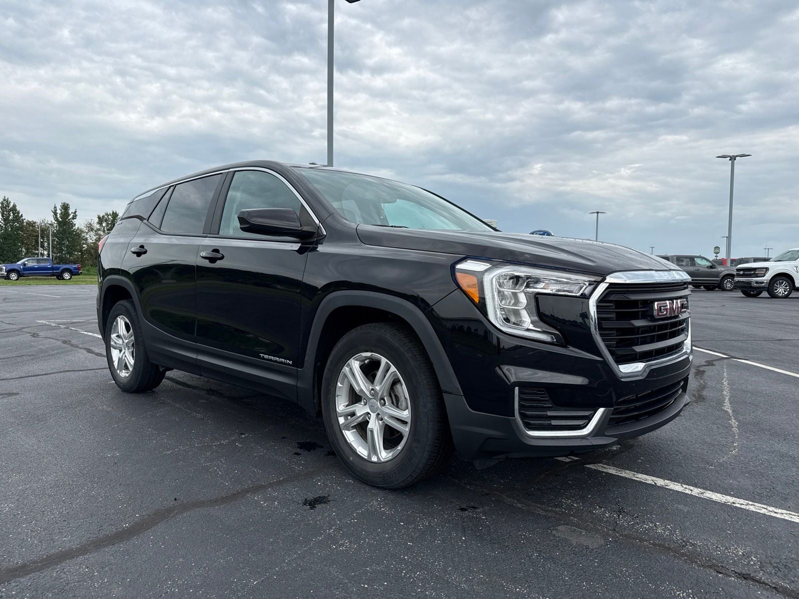 2022 GMC Terrain SLE