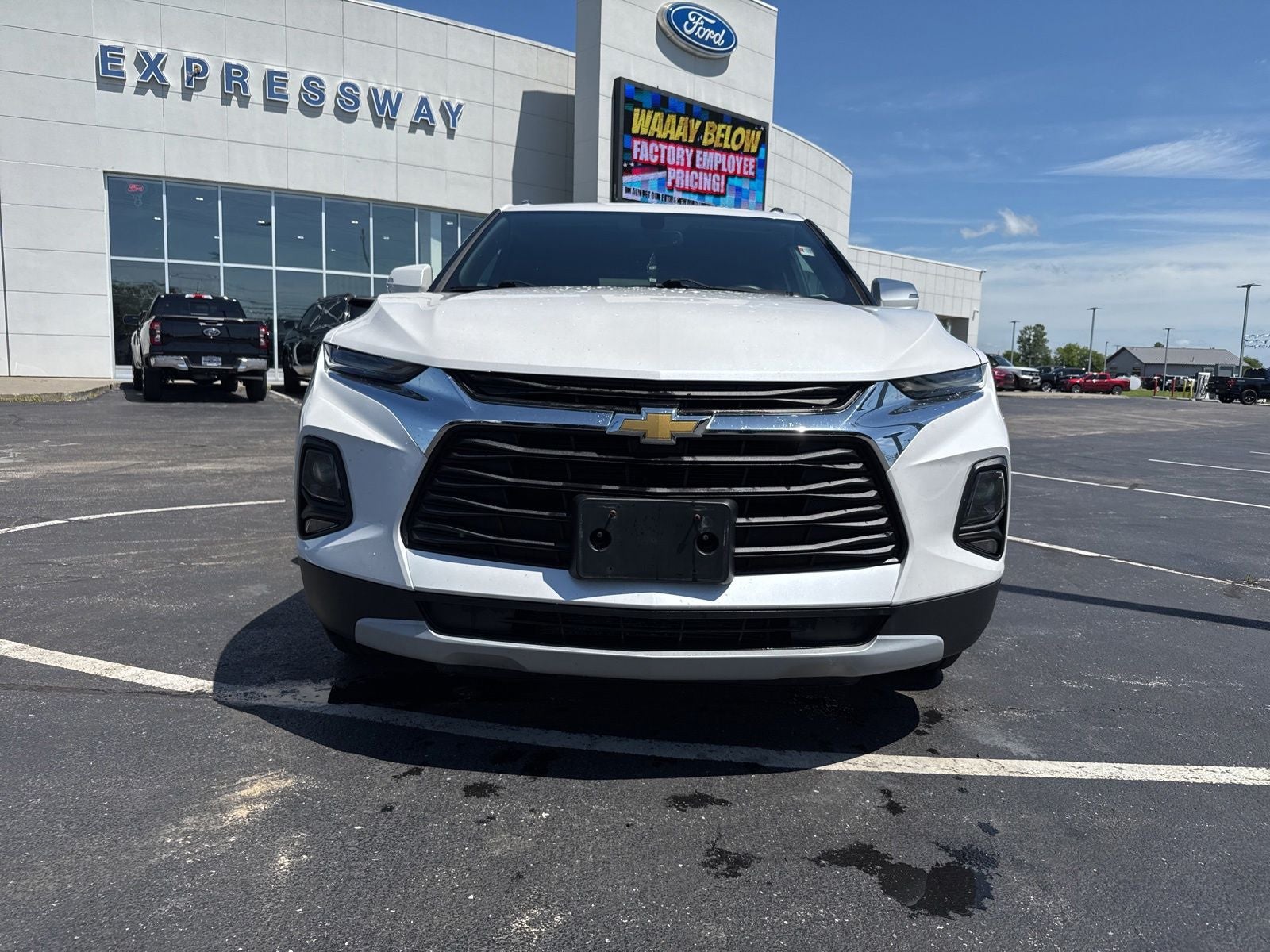 Used 2021 Chevrolet Blazer 1LT with VIN 3GNKBBRA6MS525337 for sale in Mount Vernon, IN