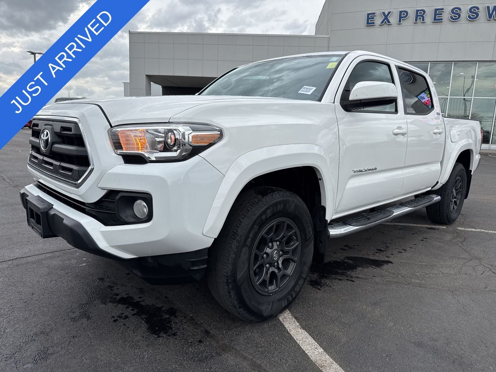 2017 Toyota Tacoma SR5