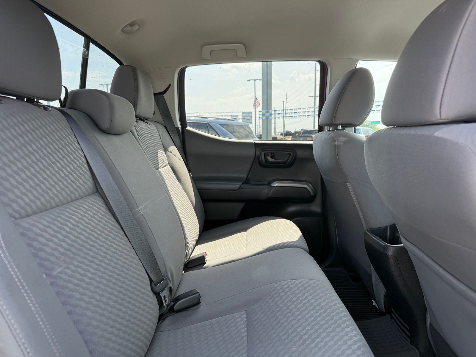 2022 Toyota Tacoma SR5 V6