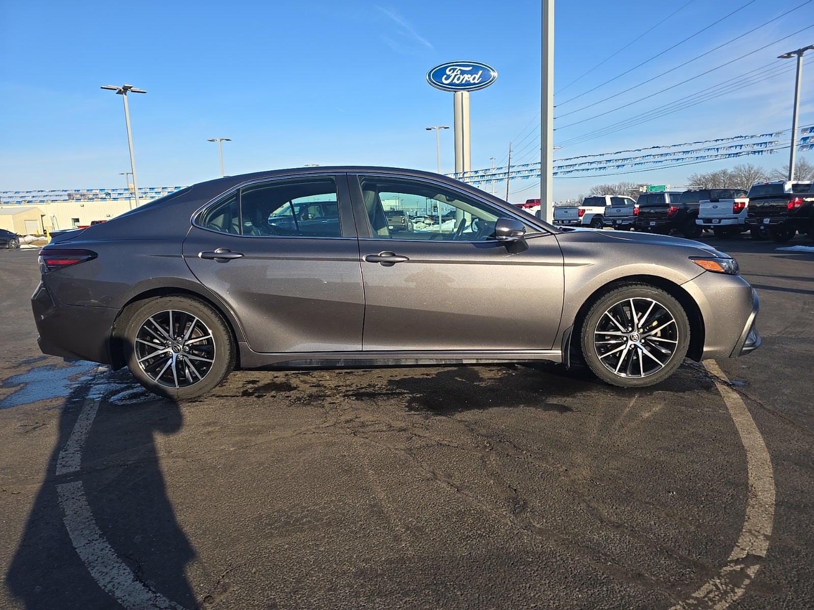 2021 Toyota Camry SE