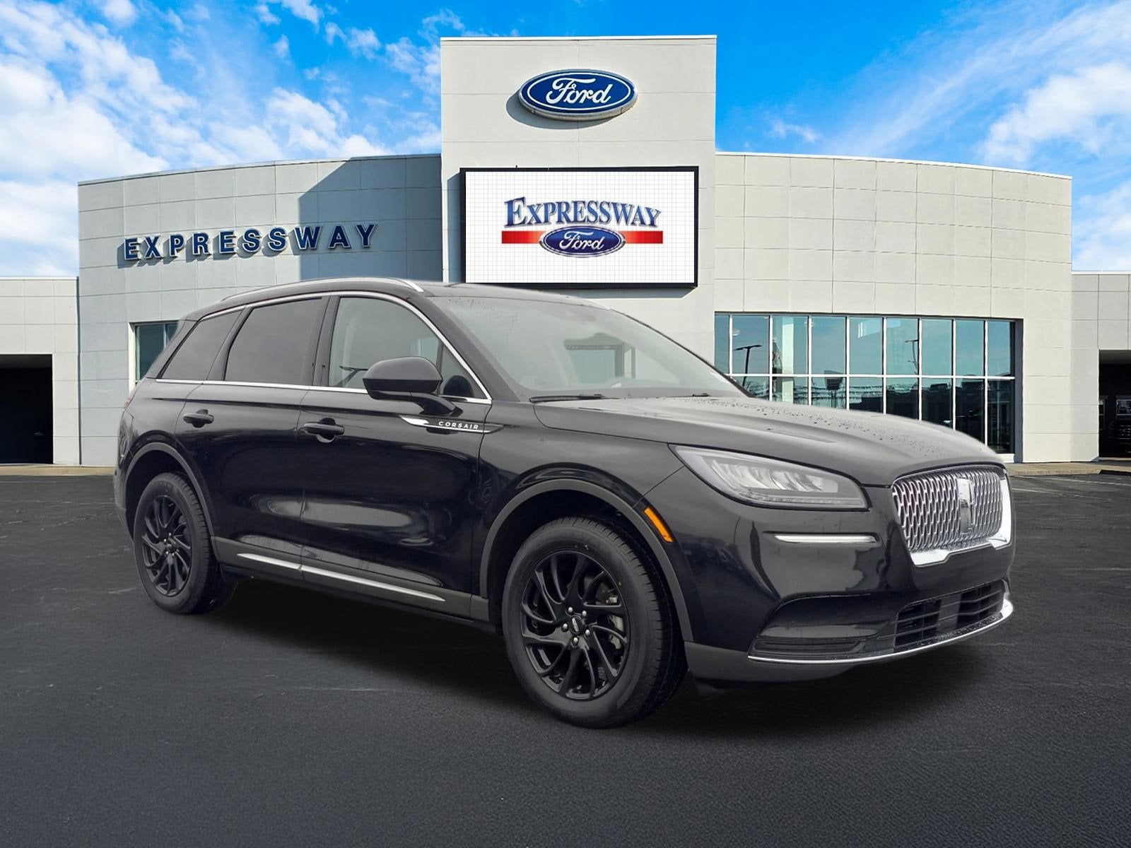 2022 Lincoln Corsair Standard