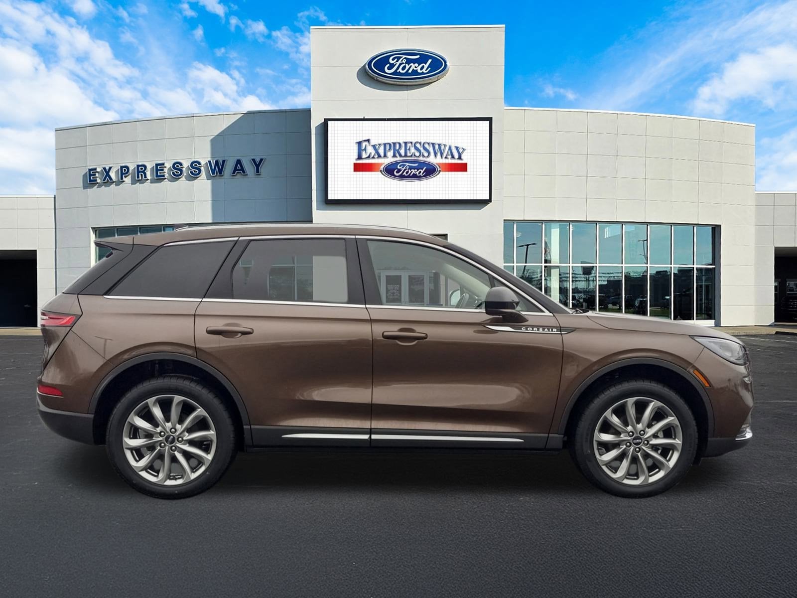 2022 Lincoln Corsair Standard