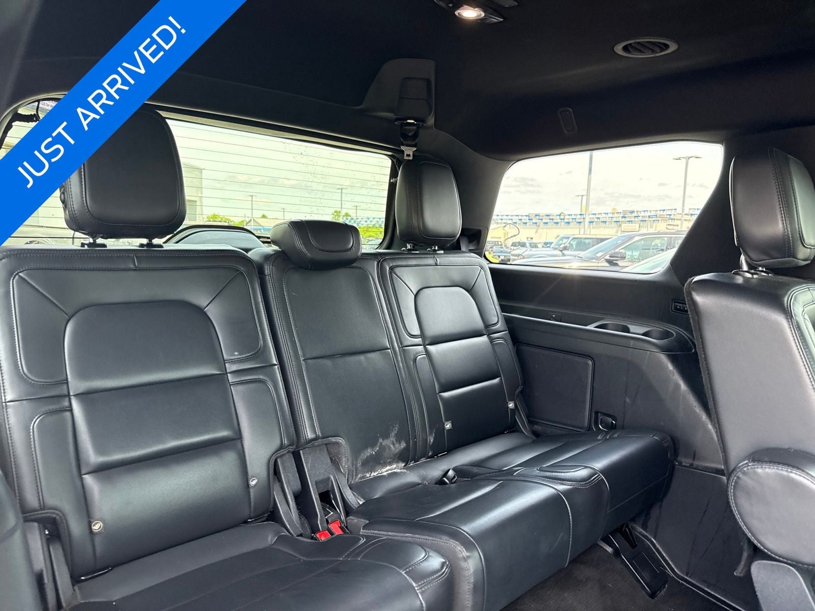 2023 Lincoln Navigator Standard