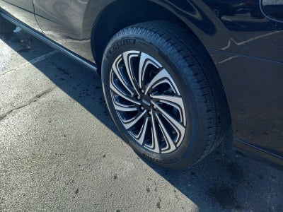 2025 Lincoln Navigator Black Label