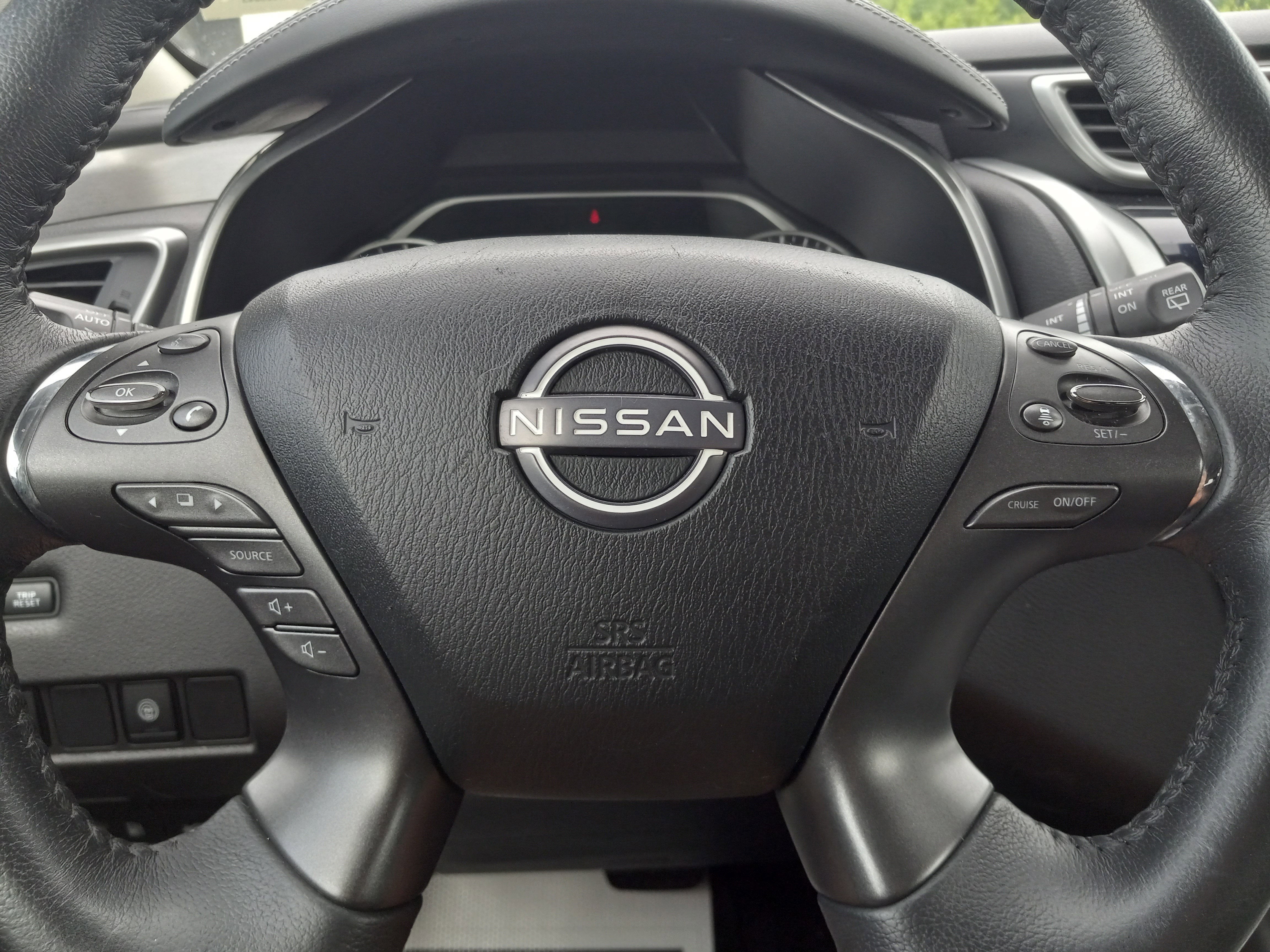 2023 Nissan Murano SV